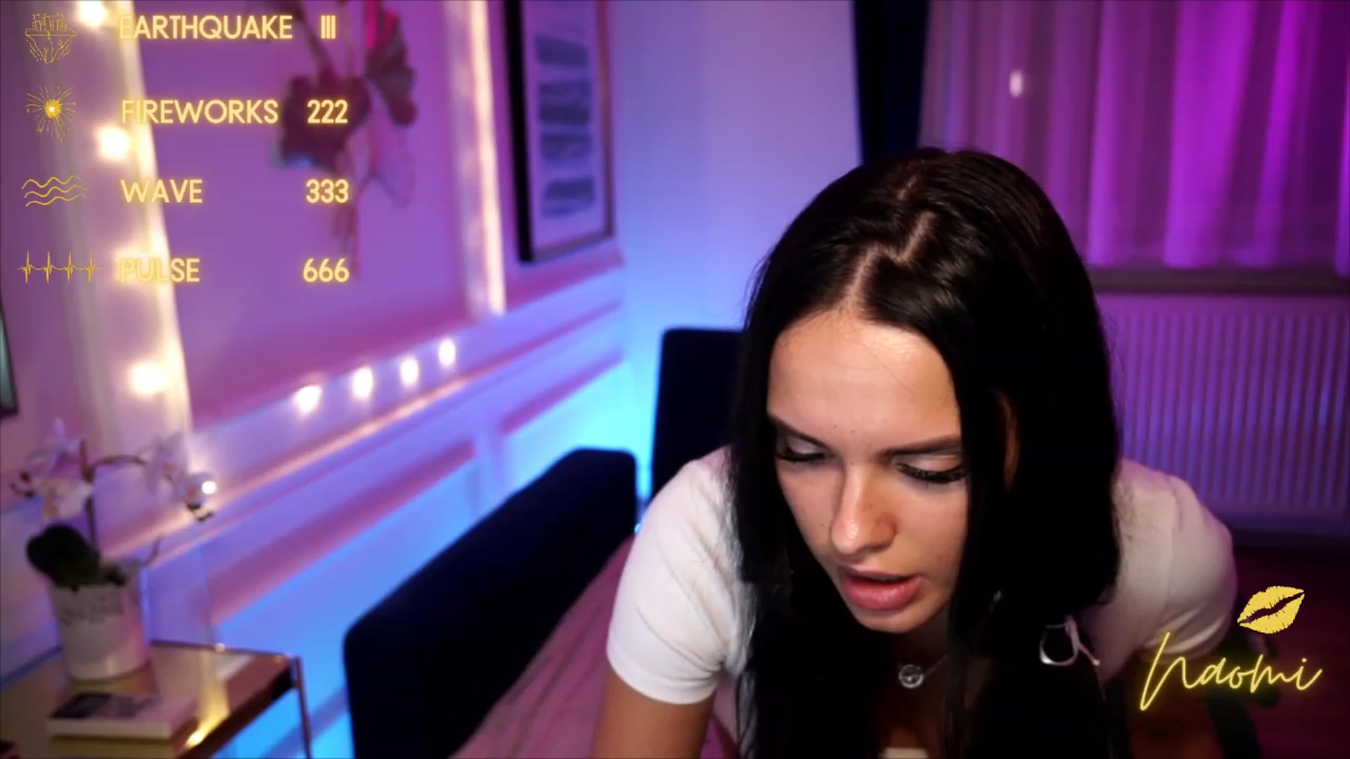 Gallery image thumbnail from cinnabellee's myfreecams stream on, 07/09/2023, 21:02 image 16 of 20