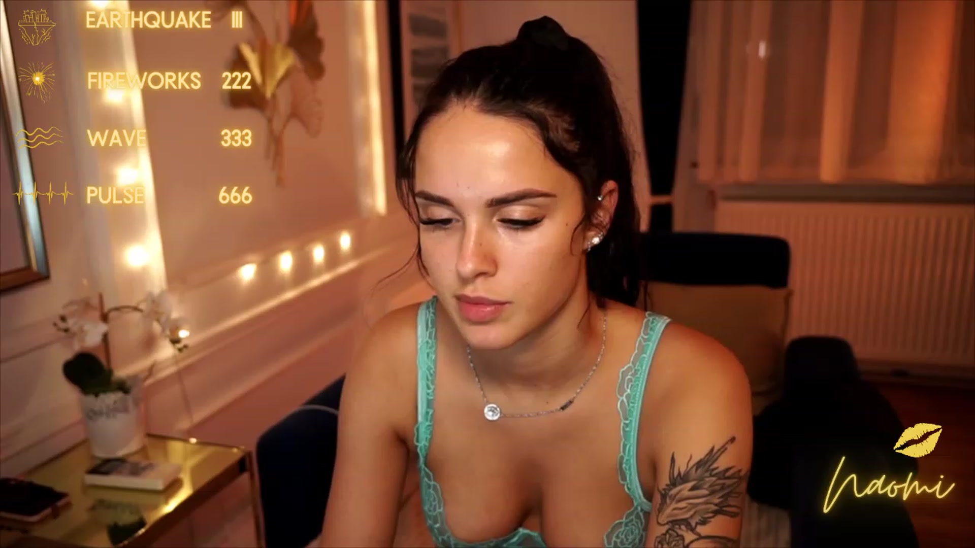 Gallery image thumbnail from cinnabellee's myfreecams stream on, 07/11/2023, 19:08 image 20 of 20