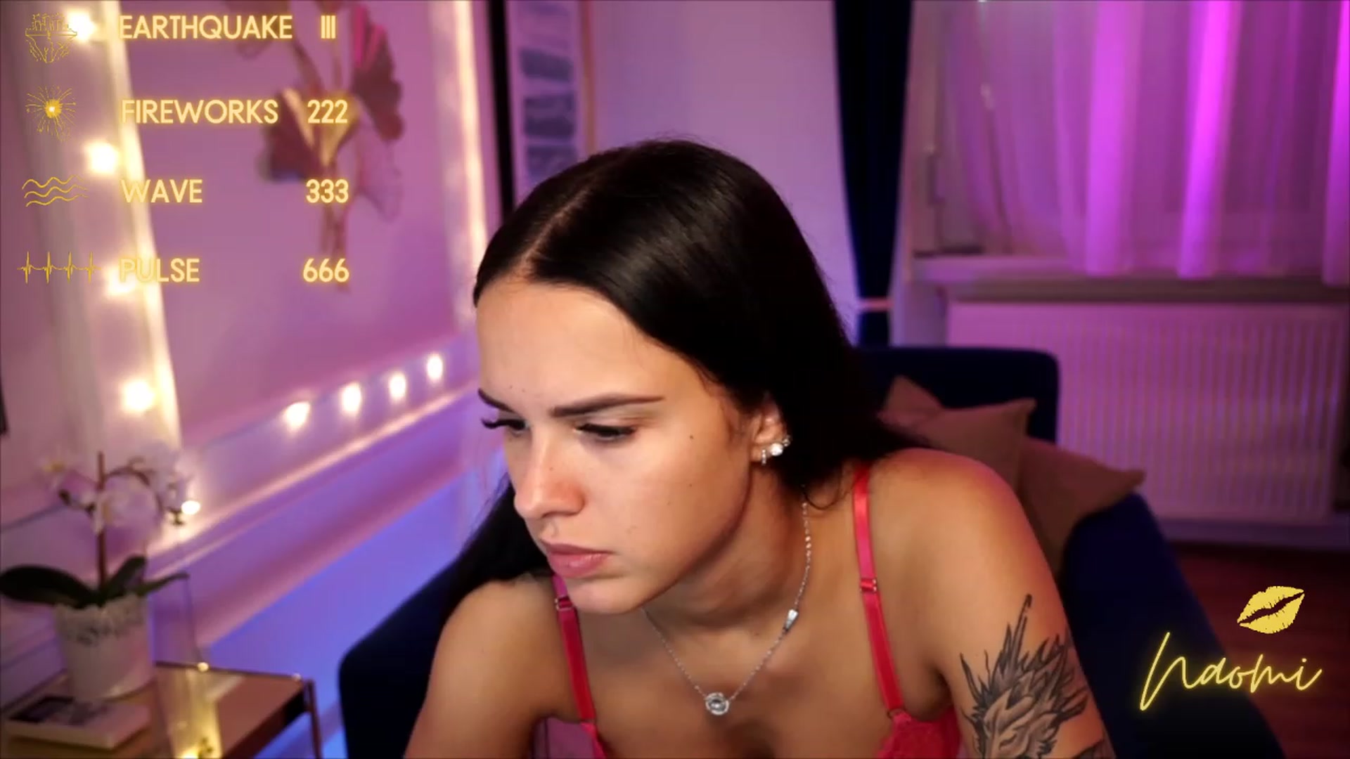 Gallery image thumbnail from cinnabellee's myfreecams stream on, 07/17/2023, 16:00 image 8 of 20