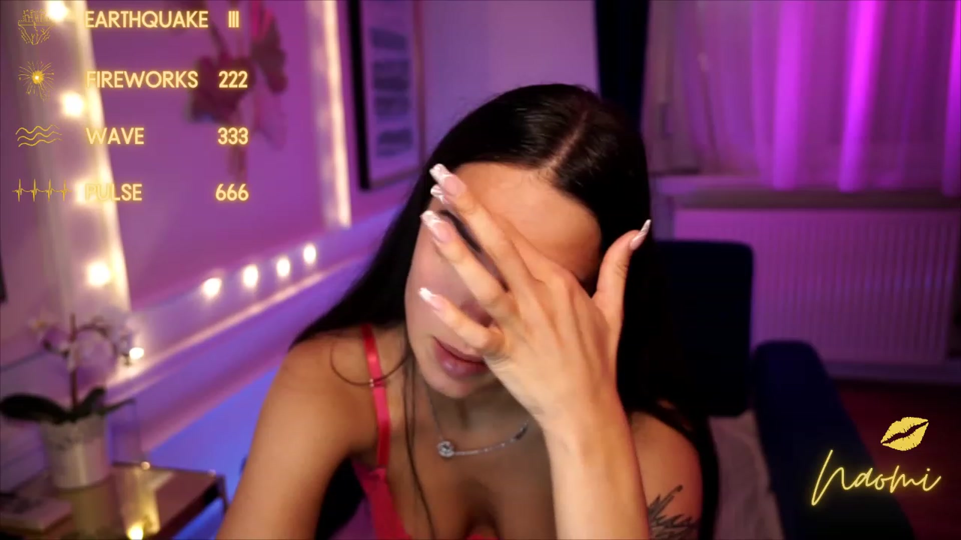 Gallery image thumbnail from cinnabellee's myfreecams stream on, 07/17/2023, 16:00 image 17 of 20