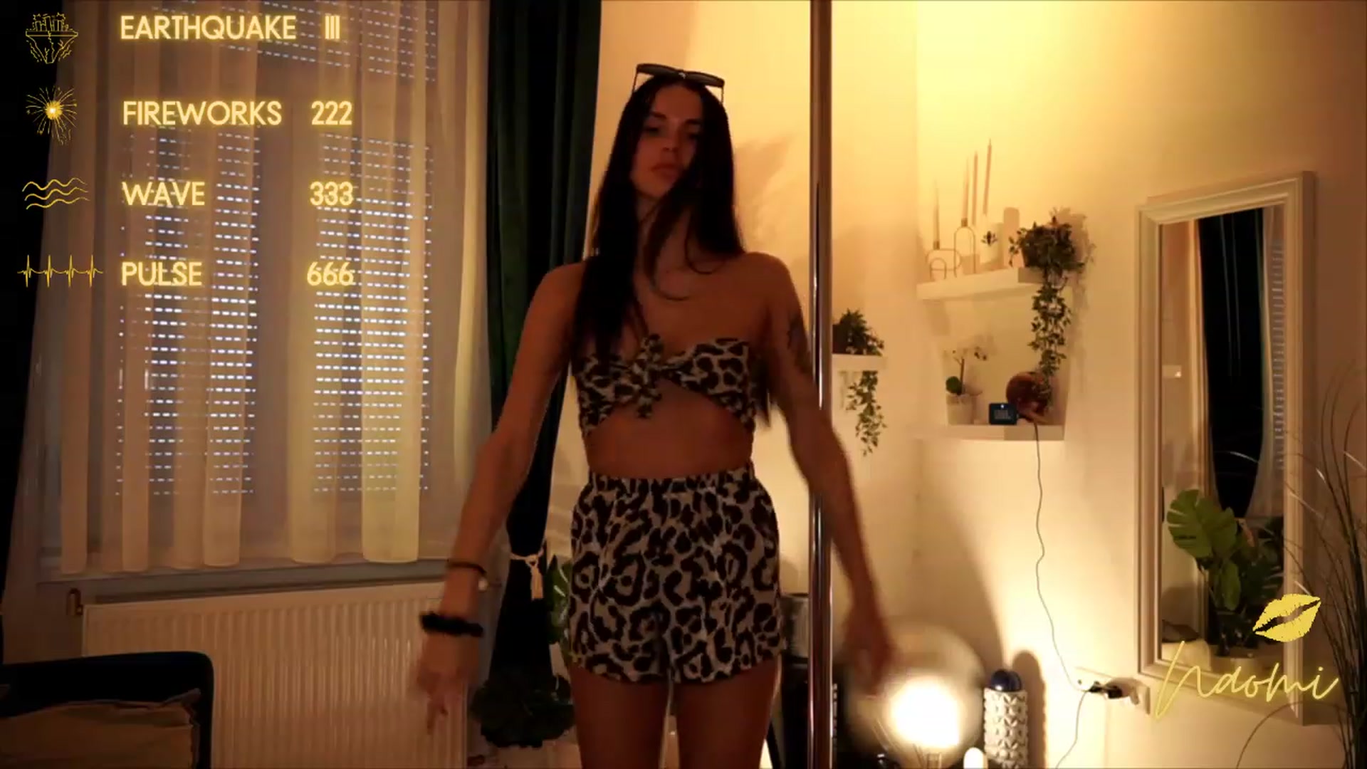 Gallery image thumbnail from cinnabellee's myfreecams stream on, 07/24/2023, 18:29 image 7 of 20