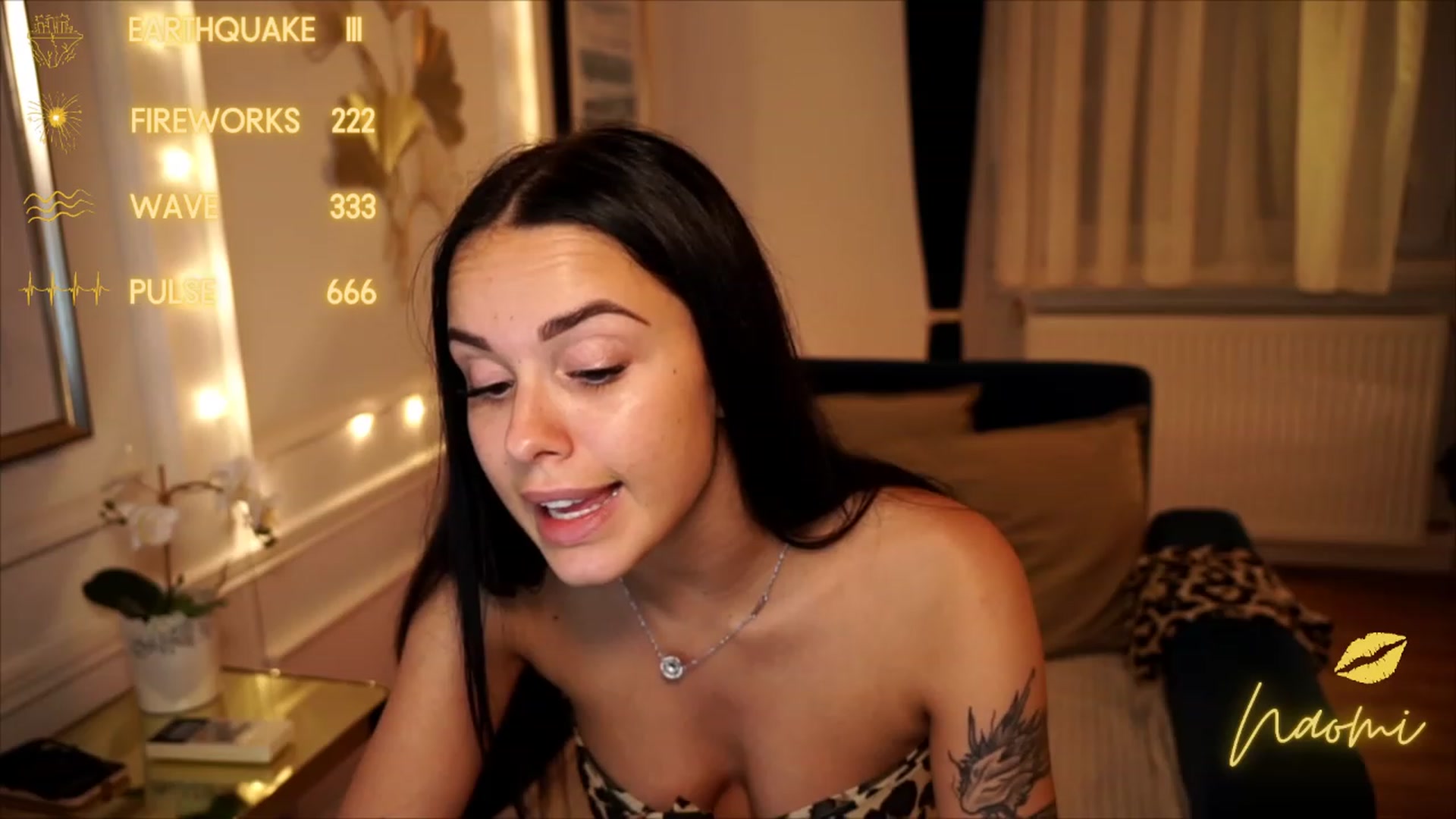 Gallery image thumbnail from cinnabellee's myfreecams stream on, 07/24/2023, 21:45 image 8 of 20