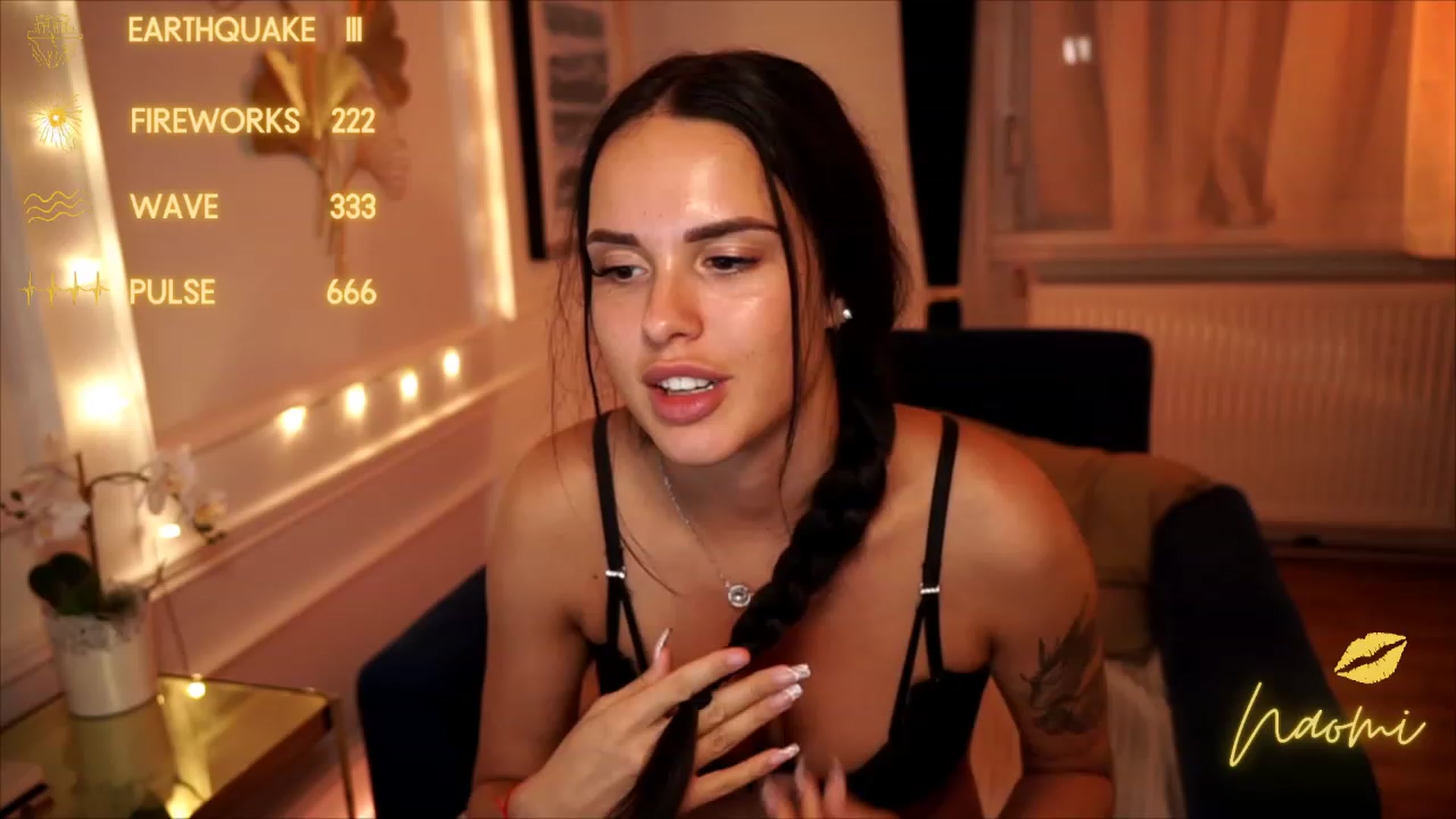 Gallery image thumbnail from cinnabellee's myfreecams stream on, 08/06/2023, 20:39 image 4 of 20