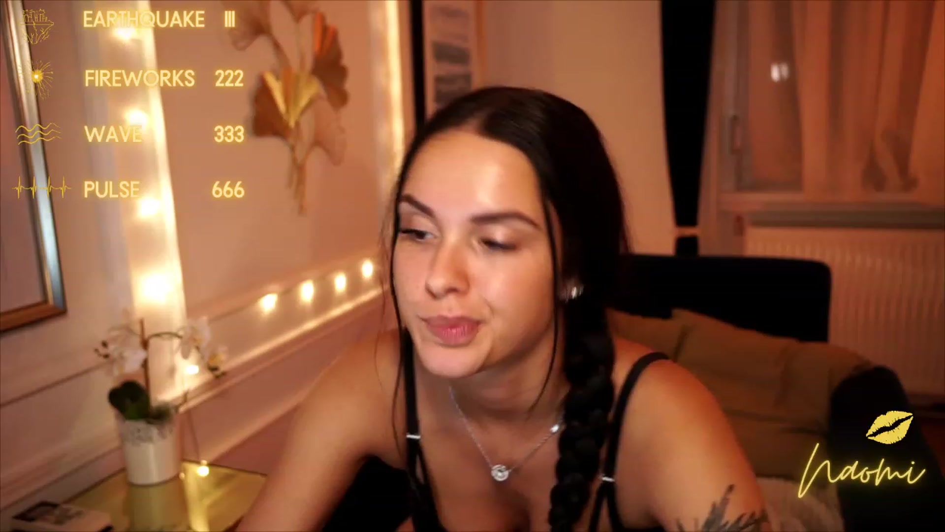 Gallery image thumbnail from cinnabellee's myfreecams stream on, 08/06/2023, 20:39 image 20 of 20