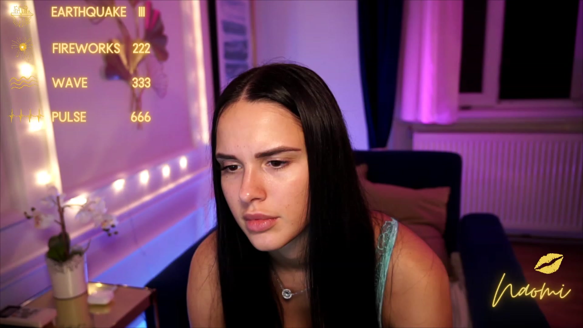 Gallery image thumbnail from cinnabellee's myfreecams stream on, 08/14/2023, 21:07 image 13 of 20