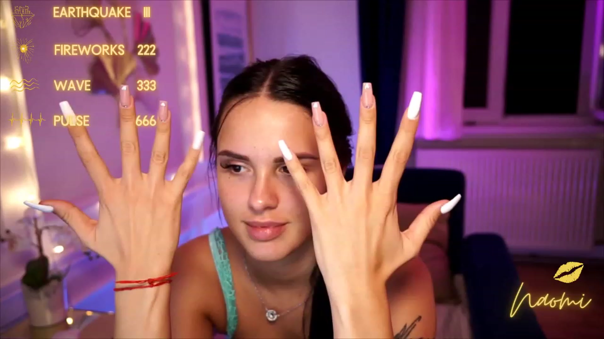 Gallery image thumbnail from cinnabellee's myfreecams stream on, 08/14/2023, 21:07 image 8 of 20
