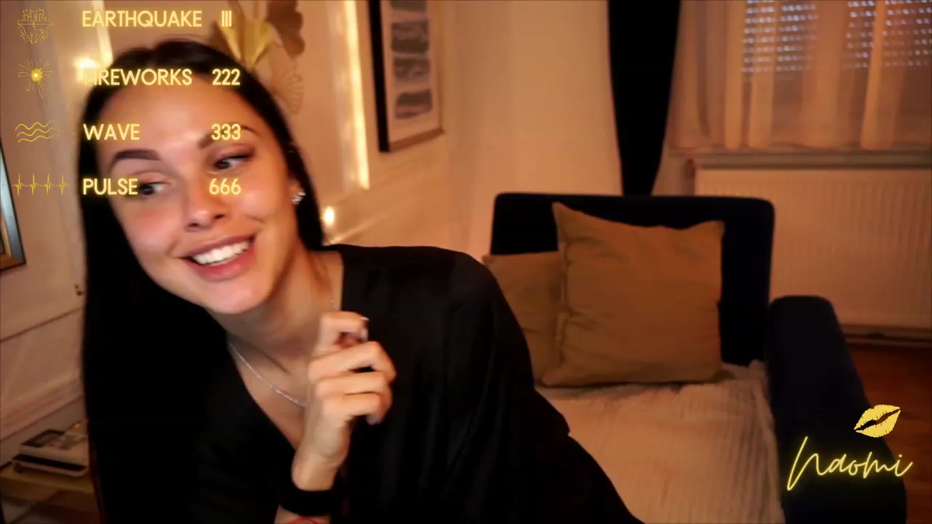 Gallery image thumbnail from cinnabellee's myfreecams stream on, 08/15/2023, 17:33 image 4 of 20