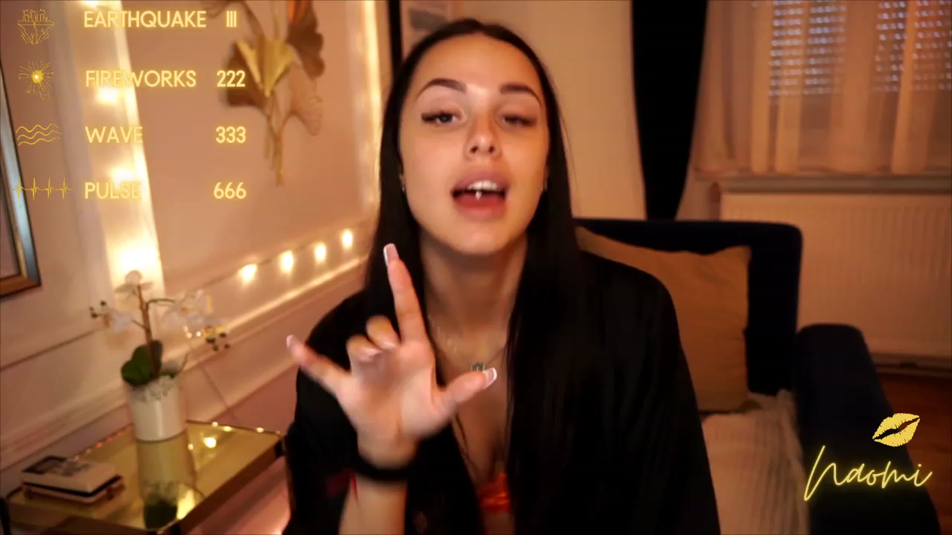 Gallery image thumbnail from cinnabellee's myfreecams stream on, 08/15/2023, 17:33 image 7 of 20