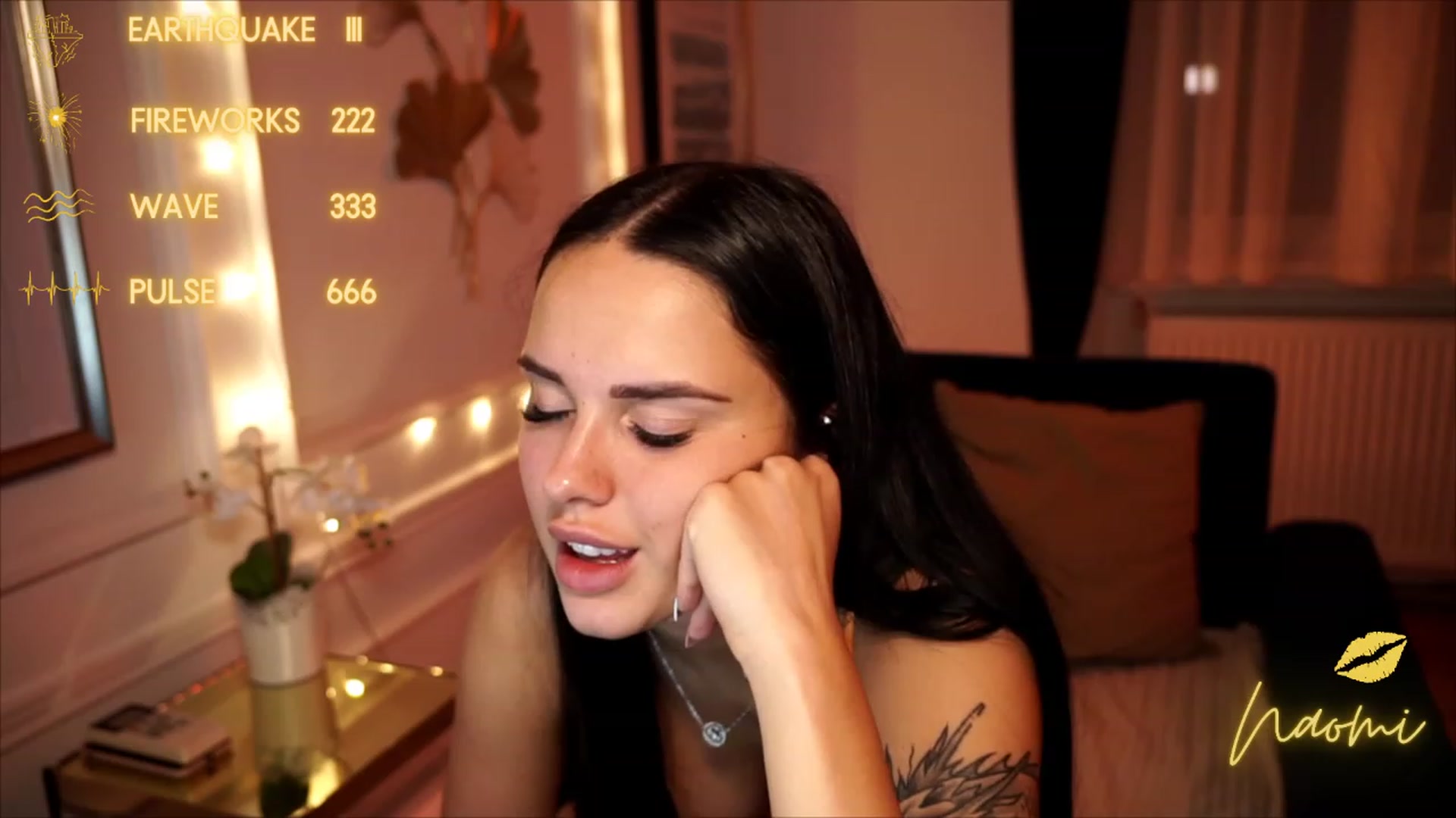 Gallery image thumbnail from cinnabellee's myfreecams stream on, 08/15/2023, 20:08 image 18 of 20