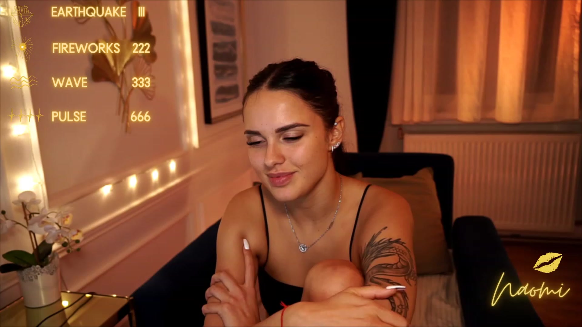 Gallery image thumbnail from cinnabellee's myfreecams stream on, 08/16/2023, 19:48 image 12 of 20