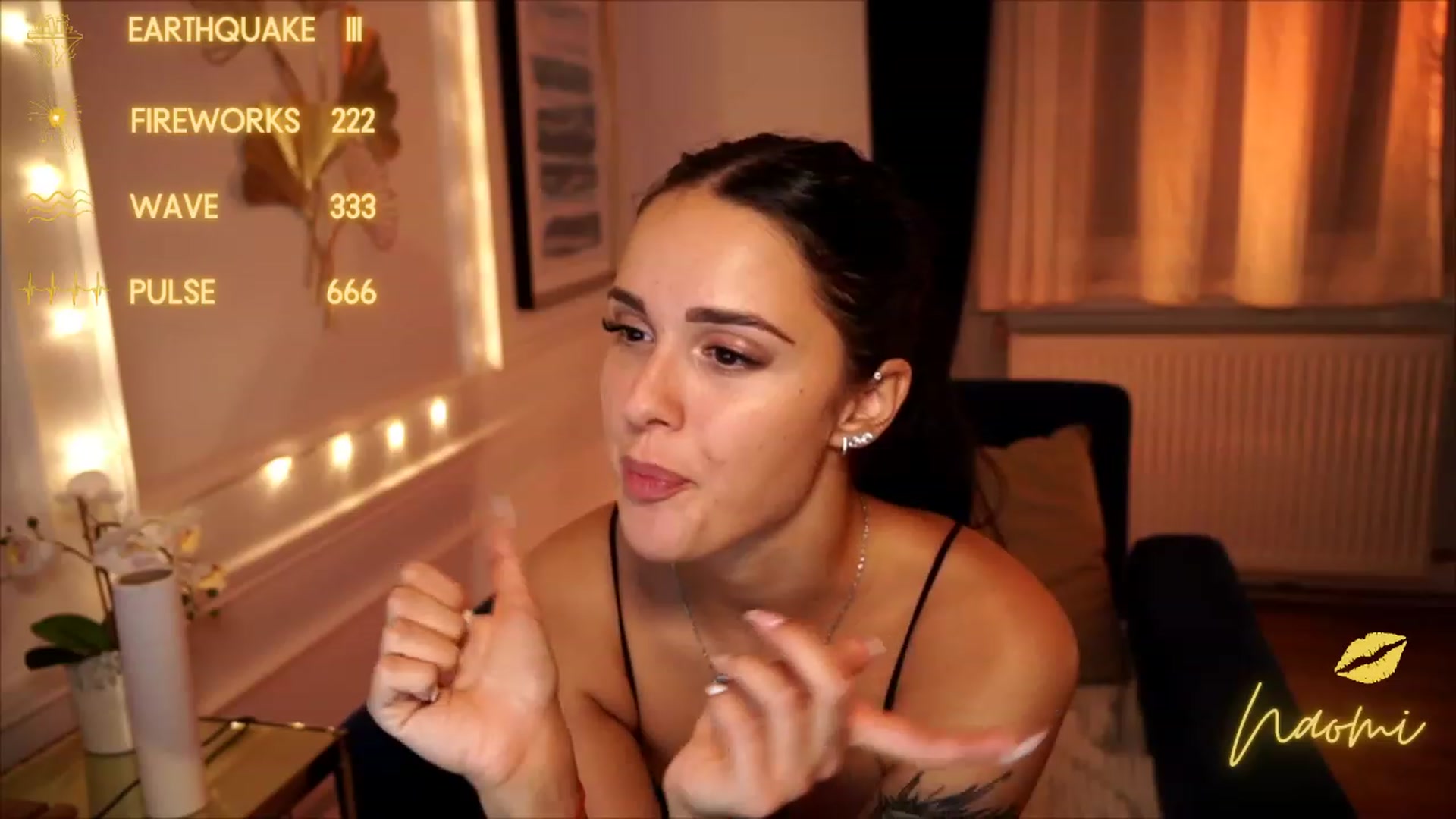 Gallery image thumbnail from cinnabellee's myfreecams stream on, 08/16/2023, 21:37 image 14 of 20