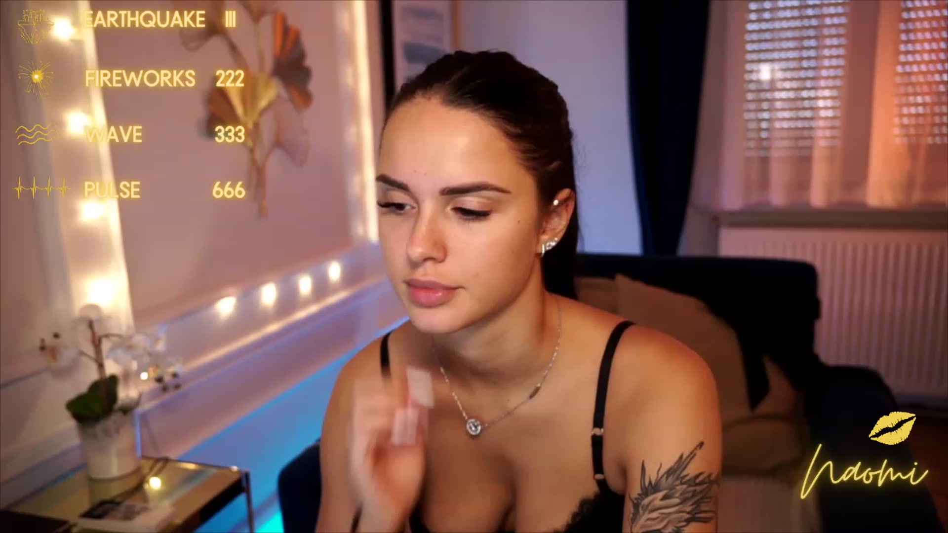 Gallery image thumbnail from cinnabellee's myfreecams stream on, 08/19/2023, 07:00 image 3 of 20