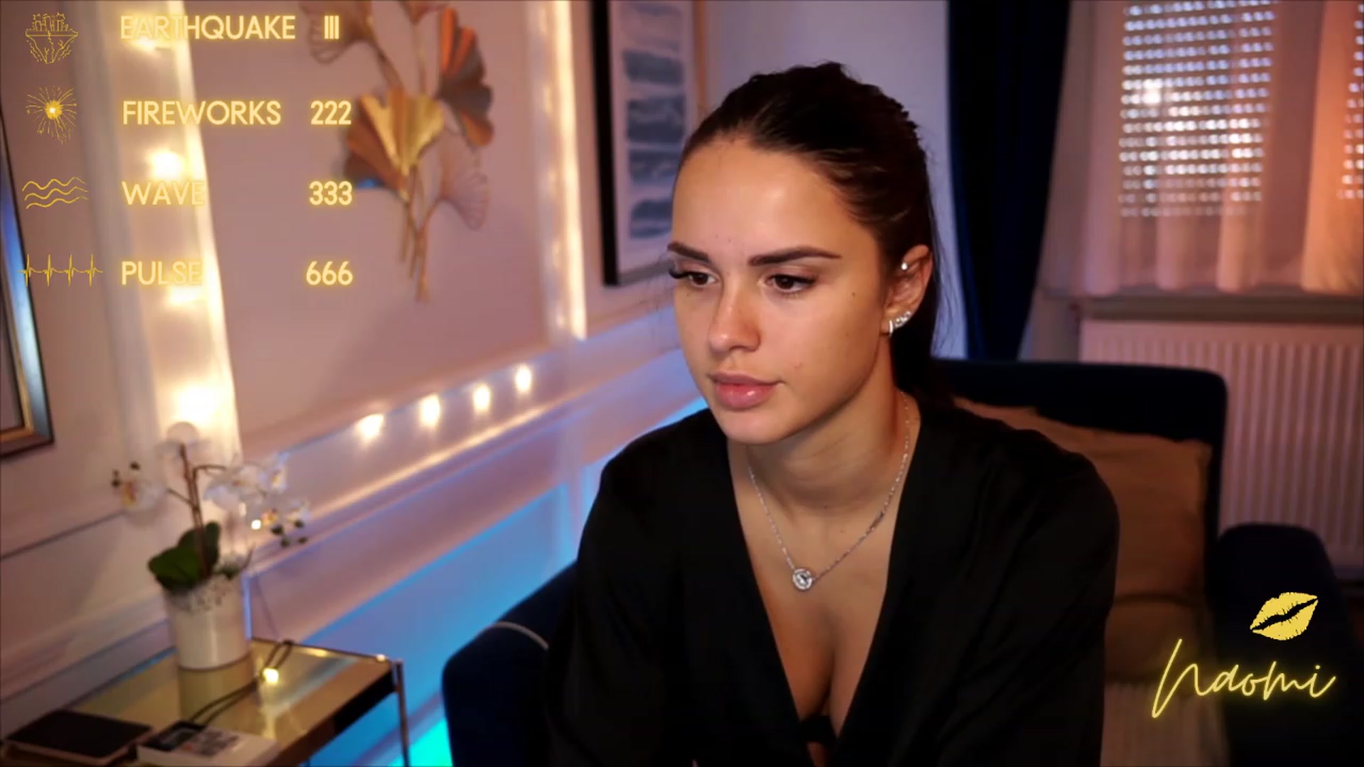 Gallery image thumbnail from cinnabellee's myfreecams stream on, 08/19/2023, 07:00 image 1 of 20