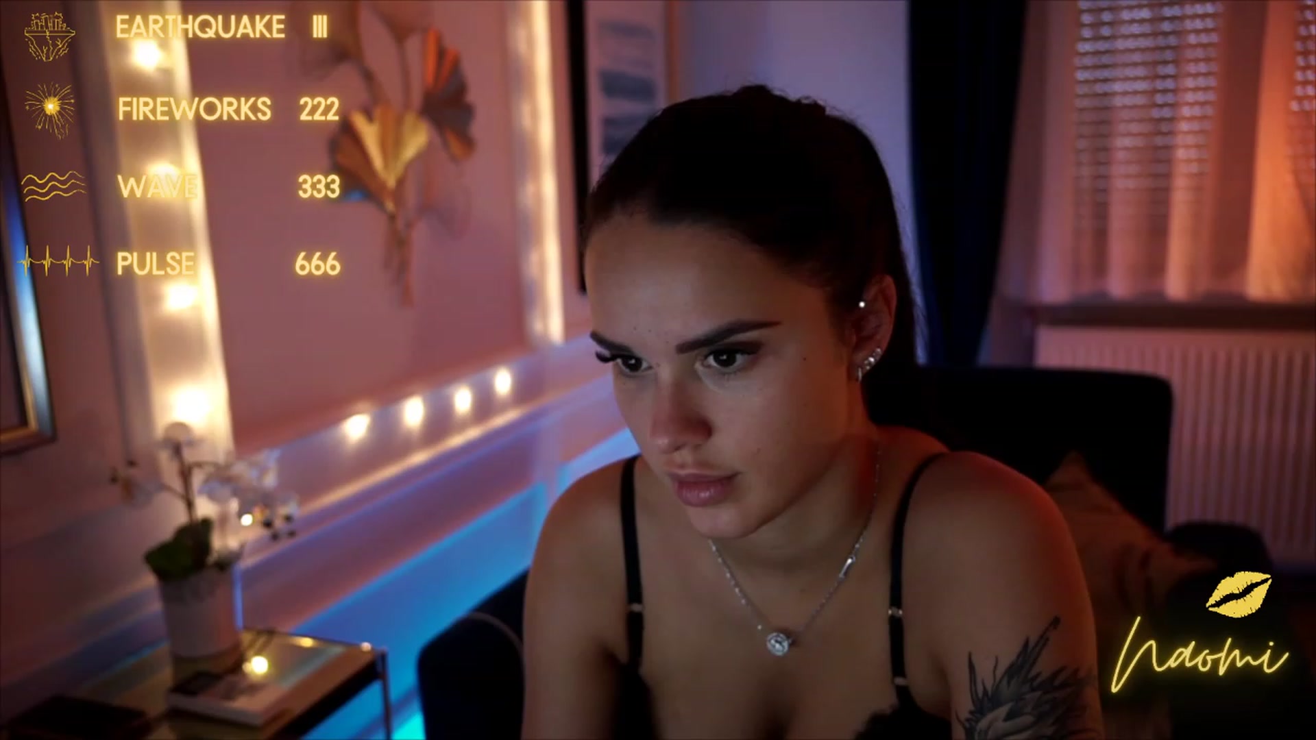 Gallery image thumbnail from cinnabellee's myfreecams stream on, 08/19/2023, 09:46 image 8 of 20