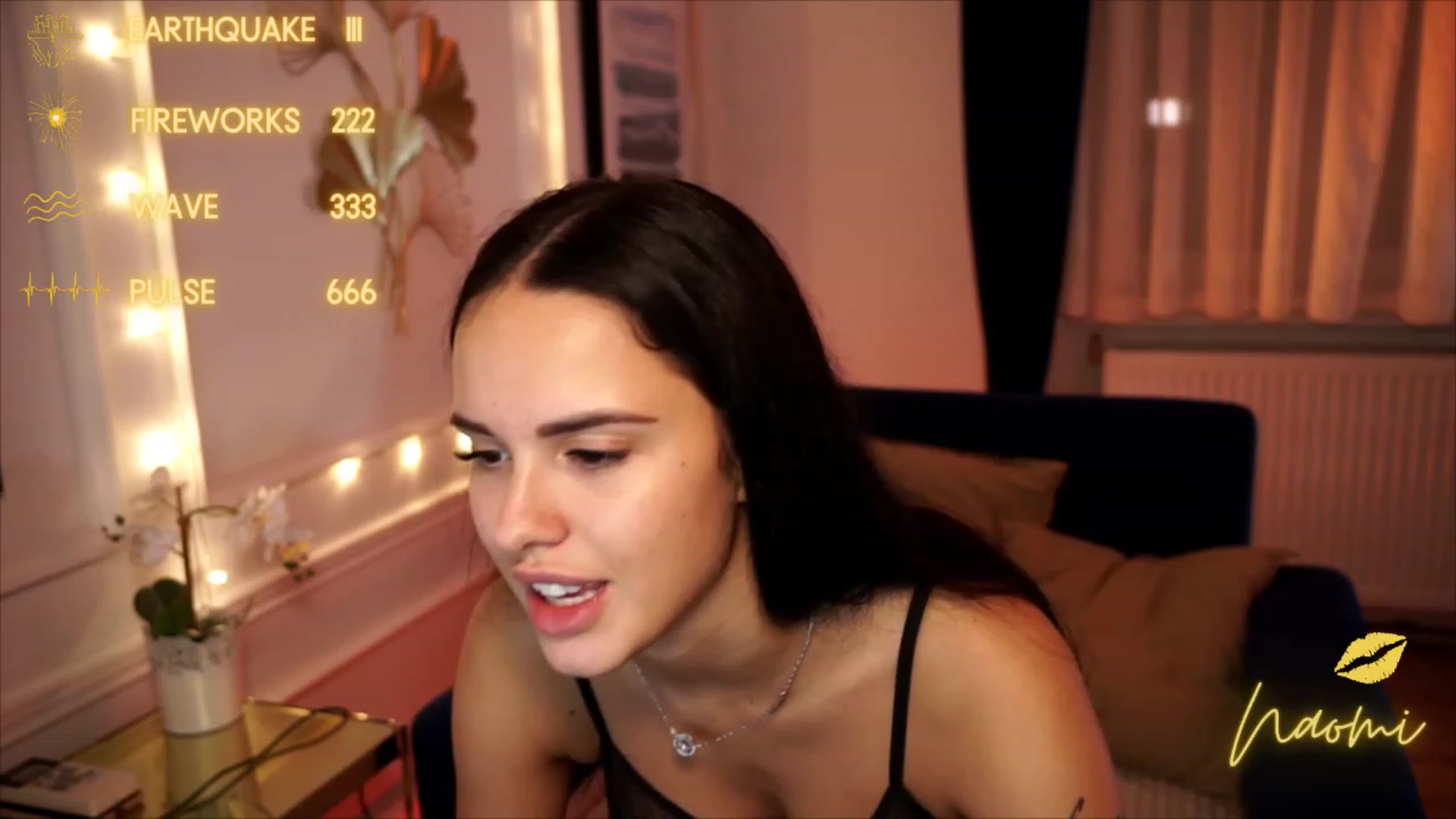 Gallery image thumbnail from cinnabellee's myfreecams stream on, 08/21/2023, 21:40 image 20 of 20