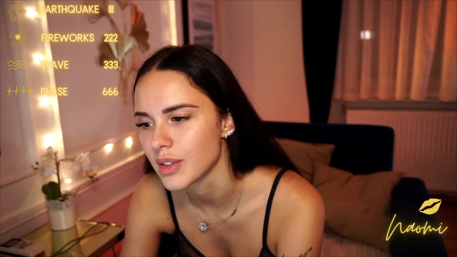 Gallery image thumbnail from cinnabellee's myfreecams stream on, 08/21/2023, 21:40 image 15 of 20