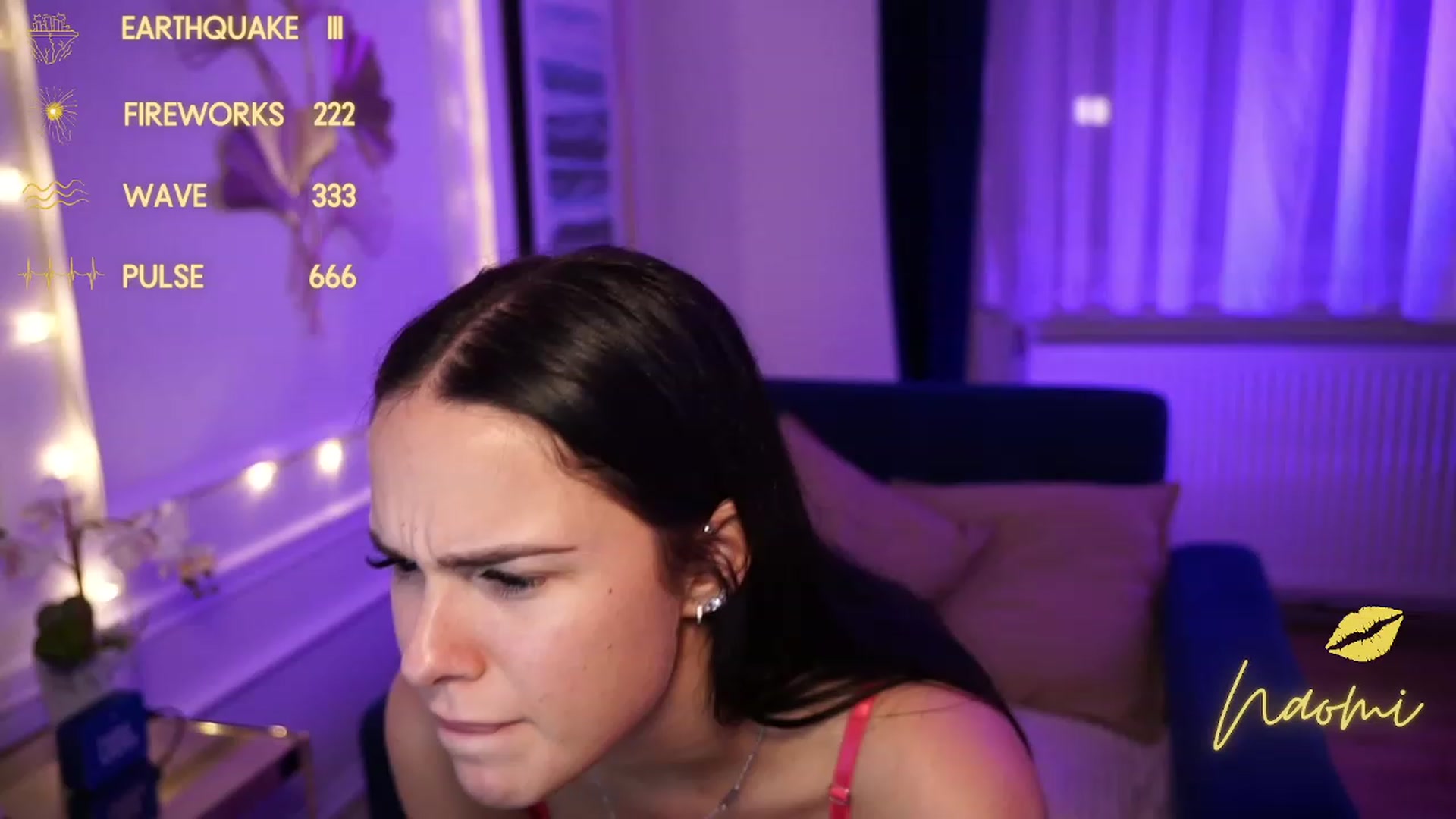 Gallery image thumbnail from cinnabellee's myfreecams stream on, 08/29/2023, 20:56 image 12 of 20