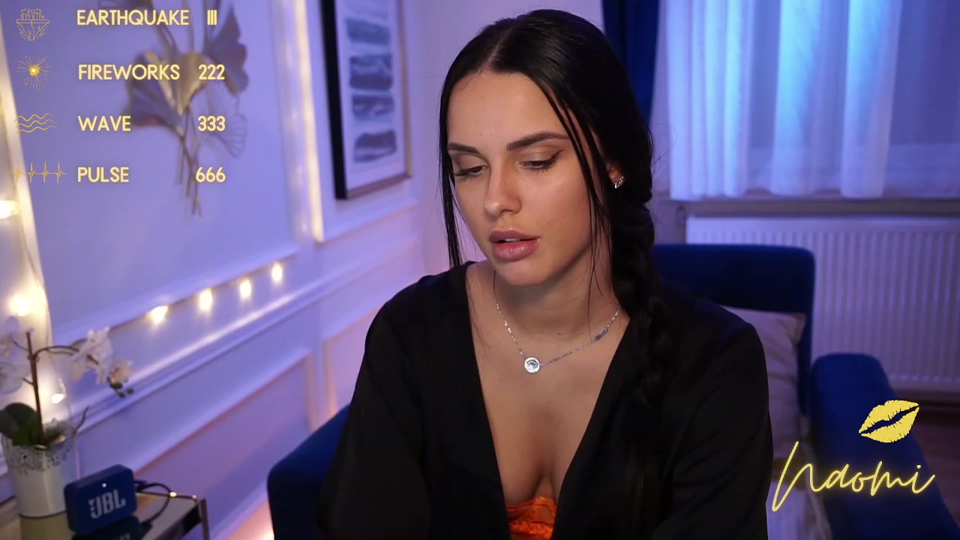 Gallery image thumbnail from cinnabellee's myfreecams stream on, 09/01/2023, 18:24 image 9 of 20