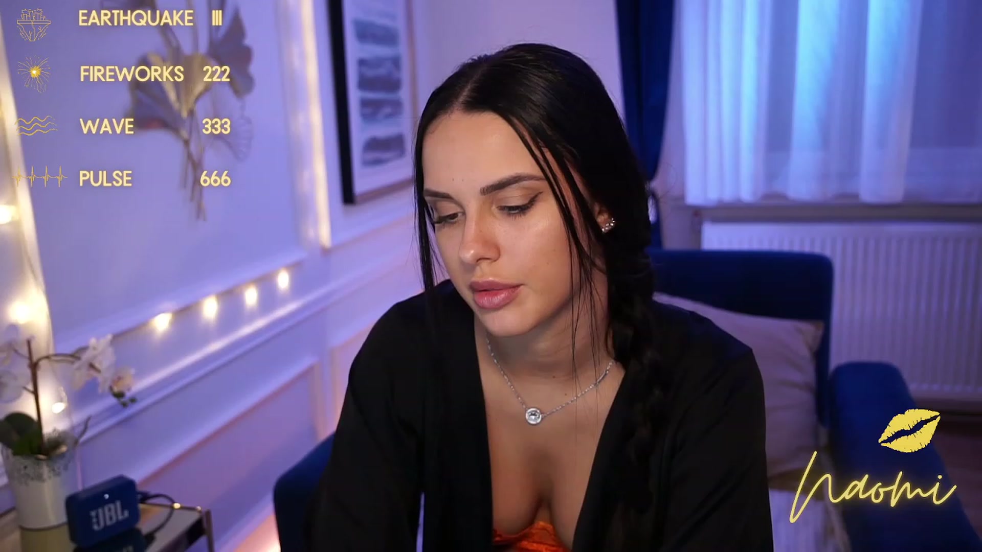 Gallery image thumbnail from cinnabellee's myfreecams stream on, 09/01/2023, 18:24 image 10 of 20