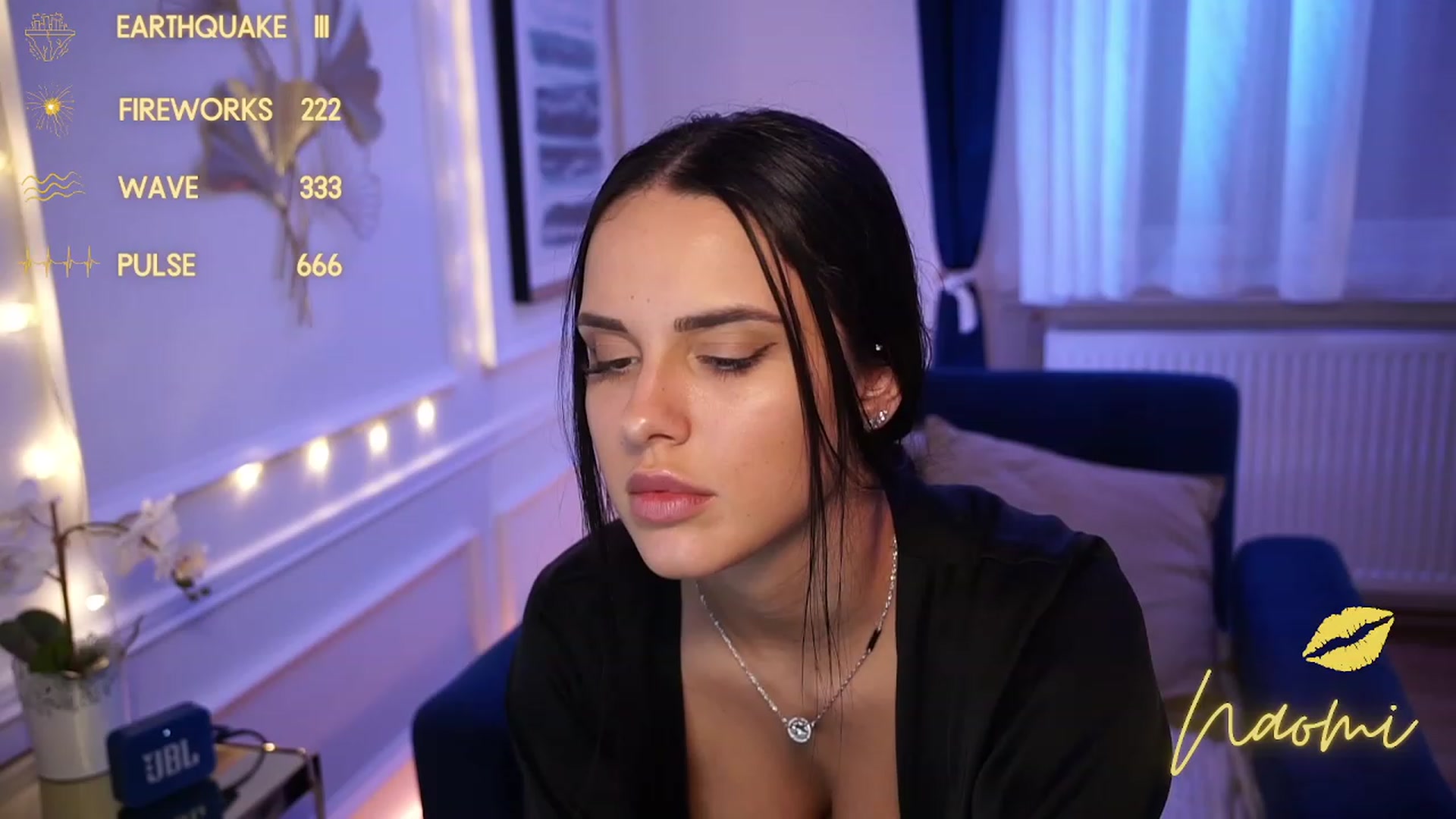Gallery image thumbnail from cinnabellee's myfreecams stream on, 09/01/2023, 18:24 image 18 of 20