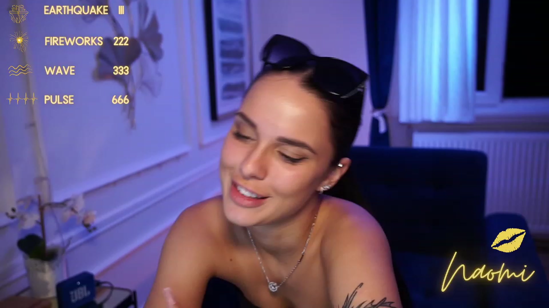 Gallery image thumbnail from cinnabellee's myfreecams stream on, 09/01/2023, 22:05 image 17 of 20