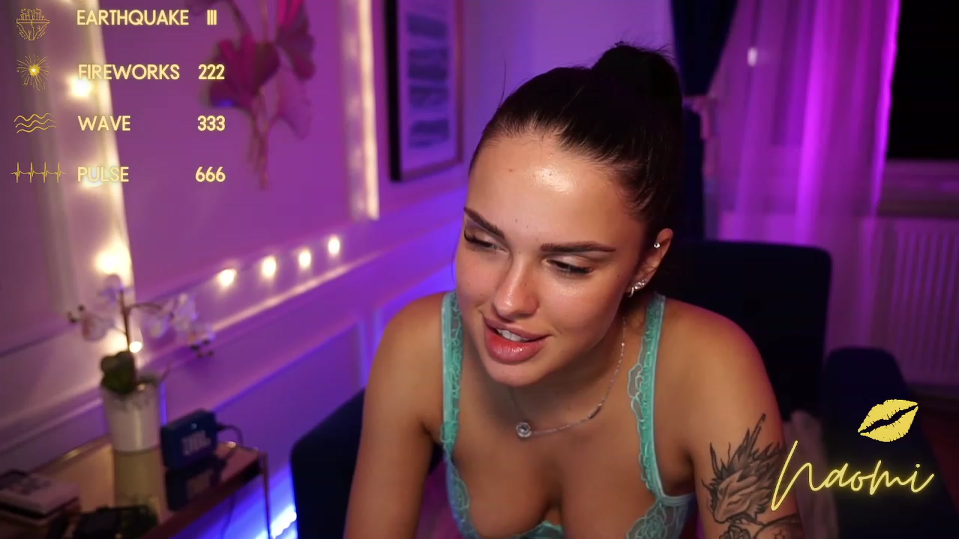 Gallery image thumbnail from cinnabellee's myfreecams stream on, 09/12/2023, 21:13 image 17 of 20