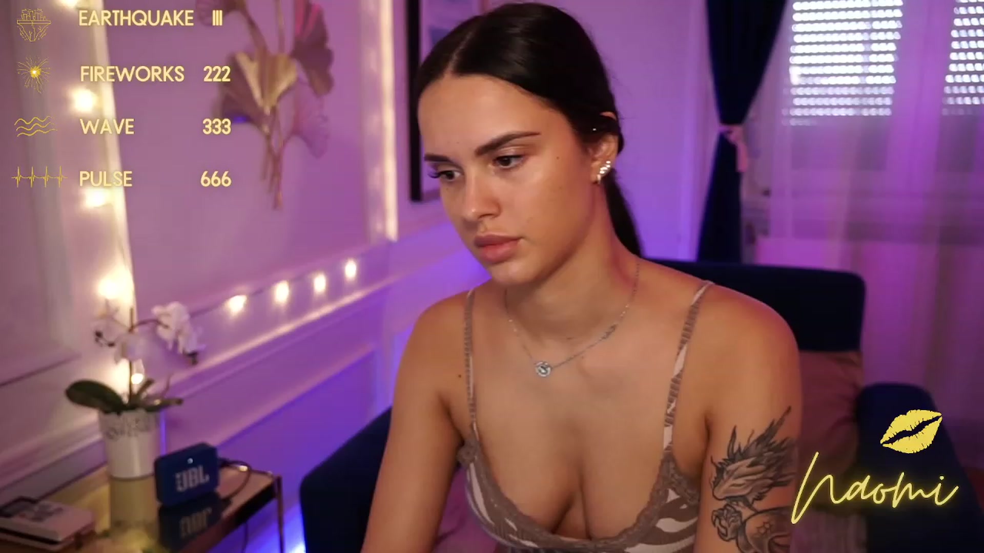 Gallery image thumbnail from cinnabellee's myfreecams stream on, 09/18/2023, 11:14 image 11 of 20