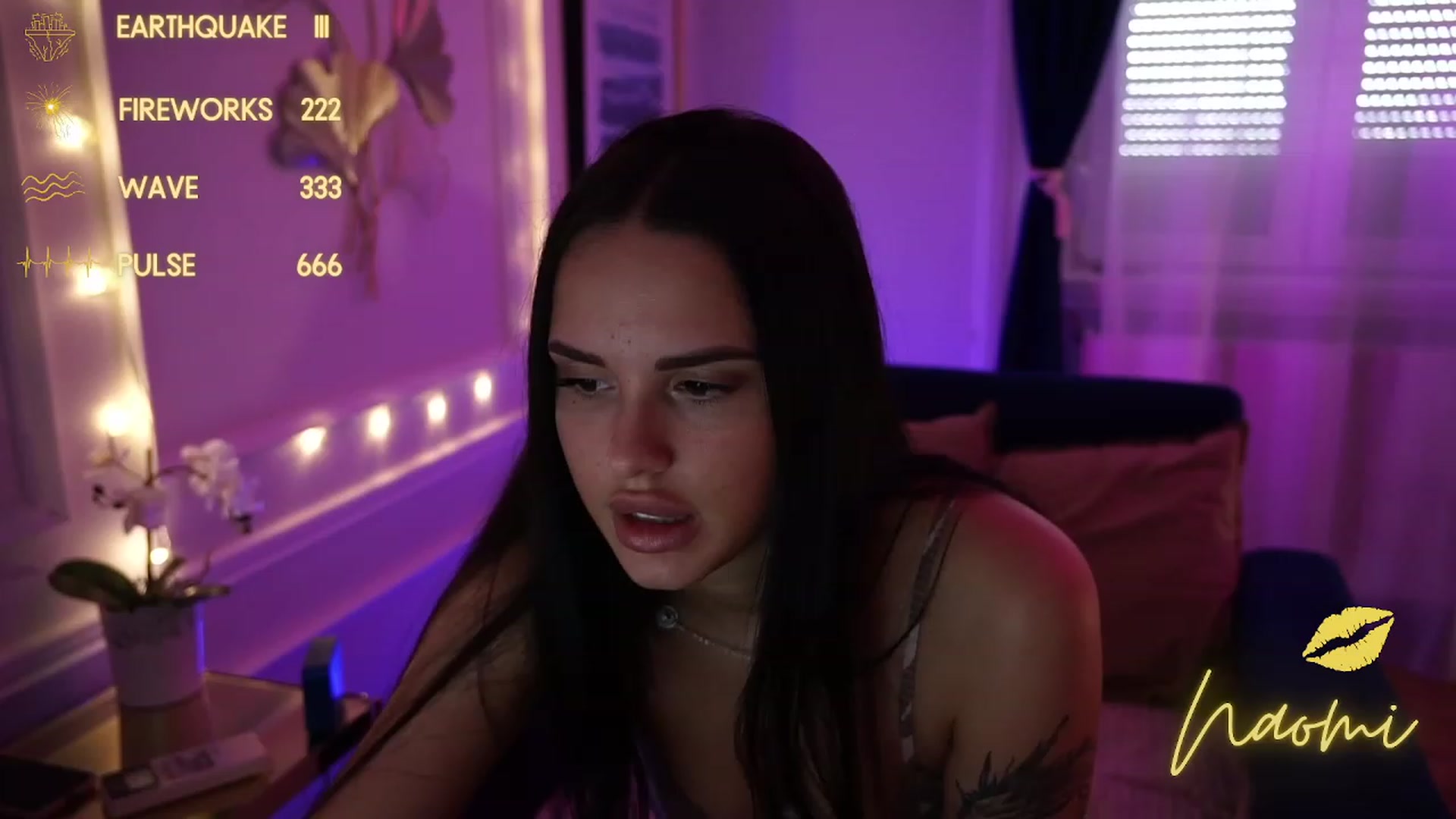 Gallery image thumbnail from cinnabellee's myfreecams stream on, 09/18/2023, 13:59 image 7 of 20