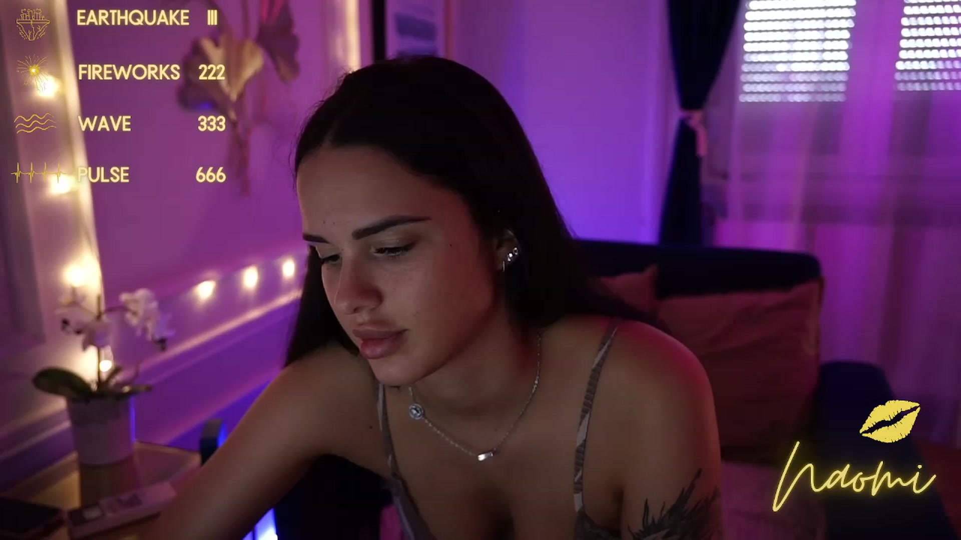 Gallery image thumbnail from cinnabellee's myfreecams stream on, 09/18/2023, 13:59 image 2 of 20