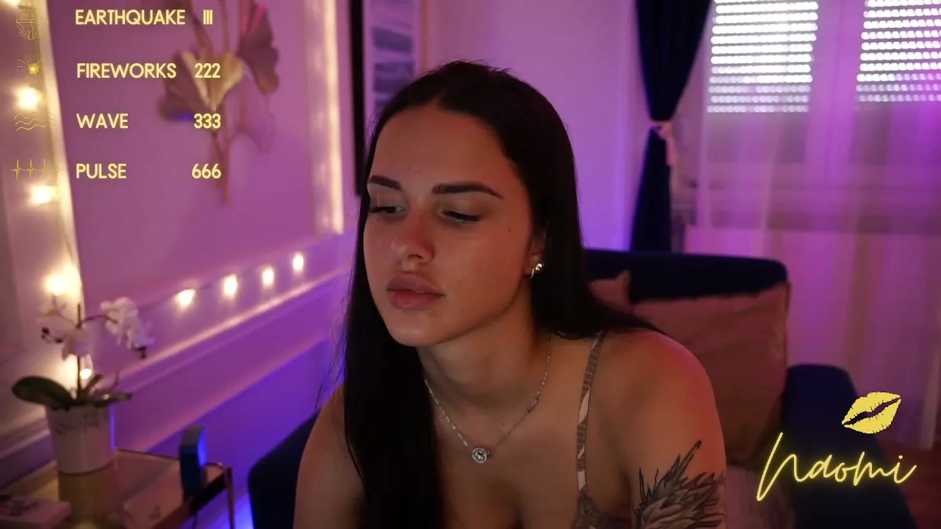 Gallery image thumbnail from cinnabellee's myfreecams stream on, 09/18/2023, 14:40 image 18 of 20