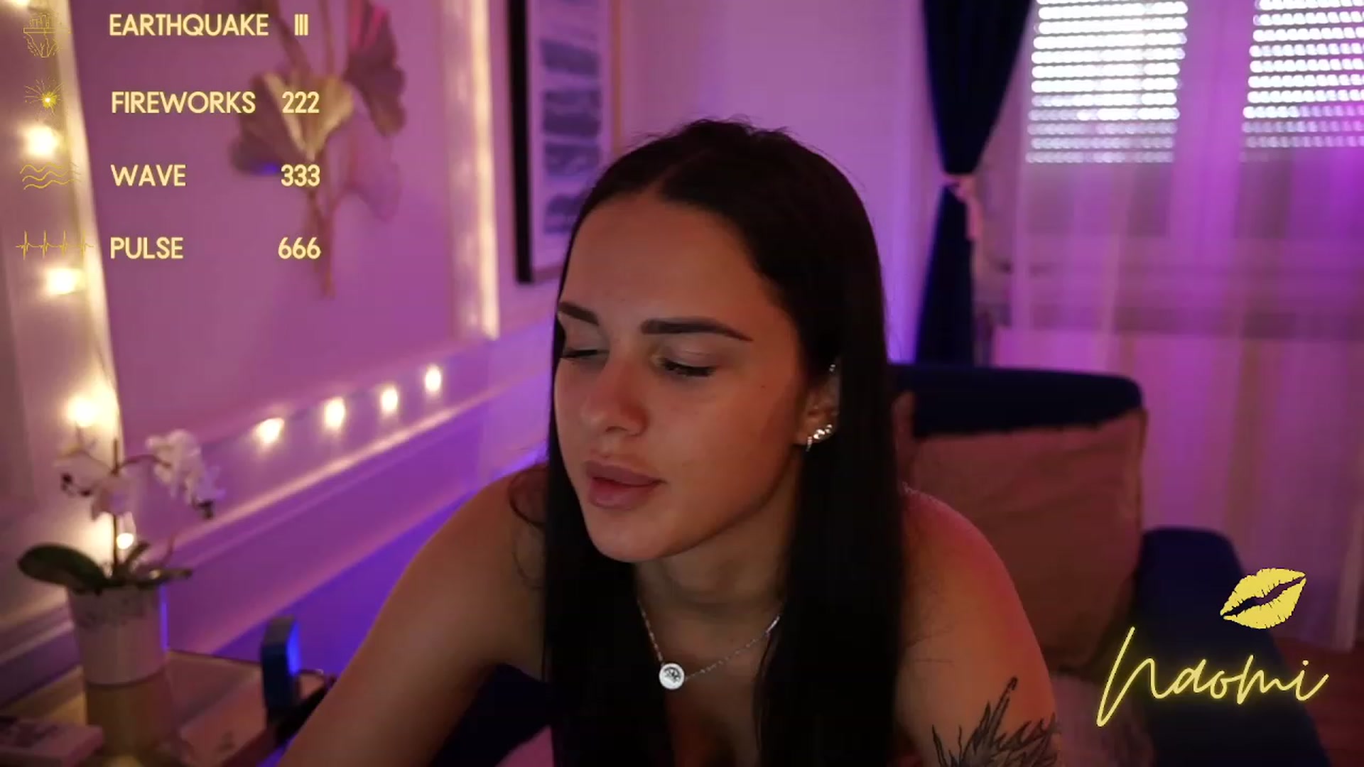 Gallery image thumbnail from cinnabellee's myfreecams stream on, 09/18/2023, 14:40 image 12 of 20