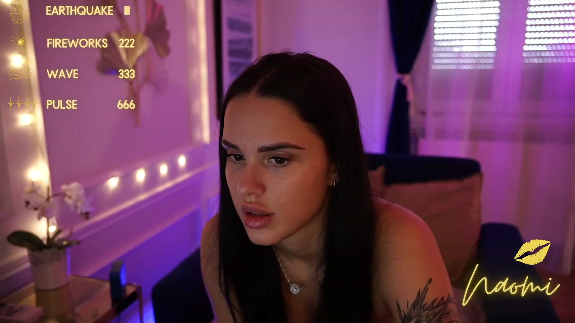 Gallery image thumbnail from cinnabellee's myfreecams stream on, 09/18/2023, 14:40 image 16 of 20