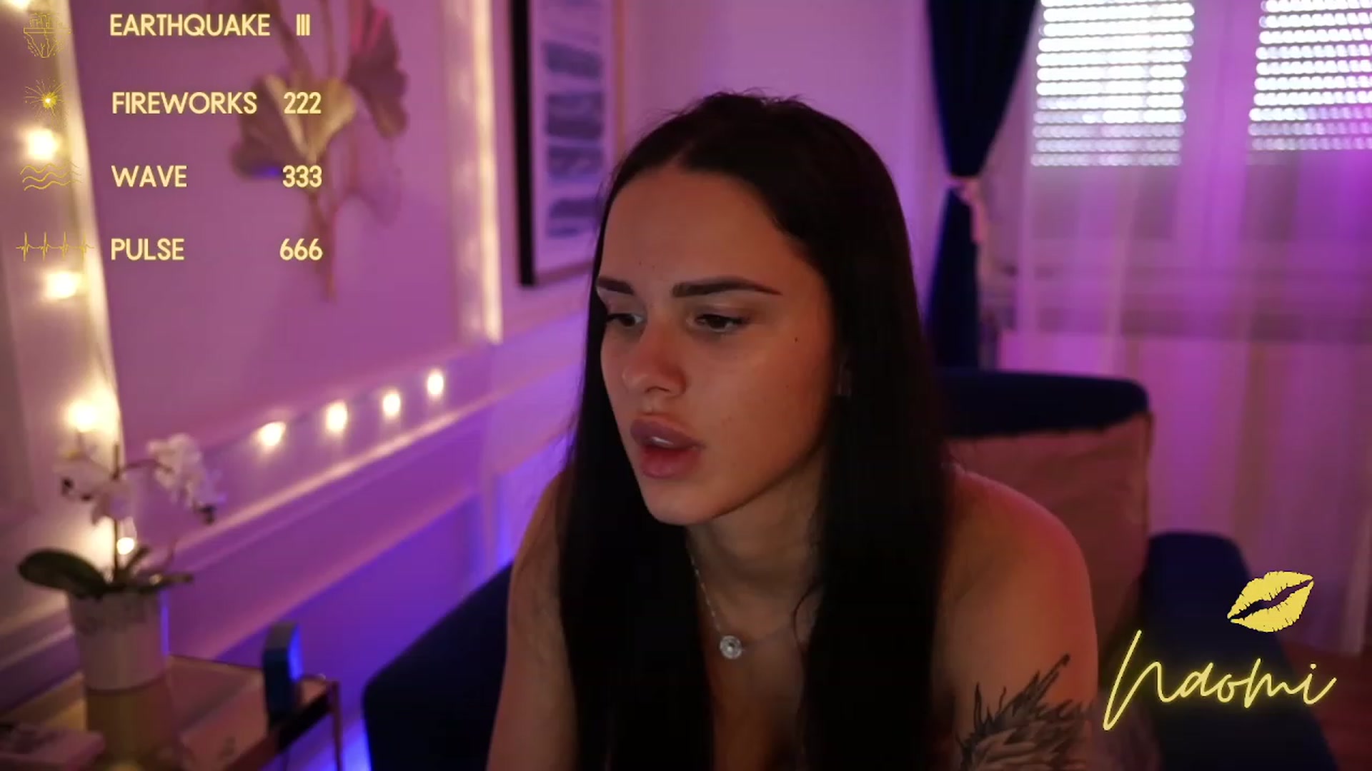 Gallery image thumbnail from cinnabellee's myfreecams stream on, 09/18/2023, 14:40 image 14 of 20
