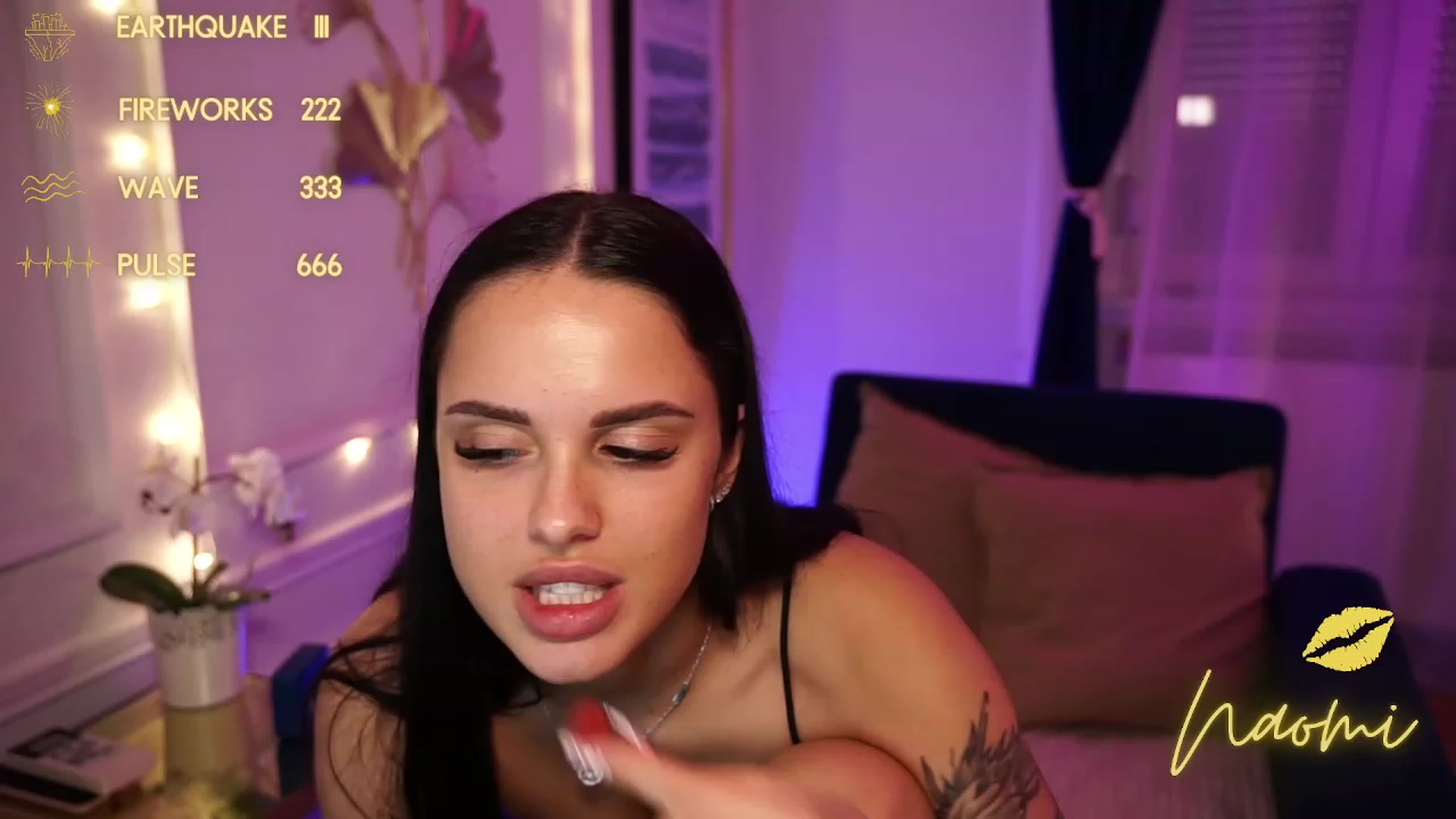 Gallery image thumbnail from cinnabellee's myfreecams stream on, 09/19/2023, 17:15 image 13 of 20