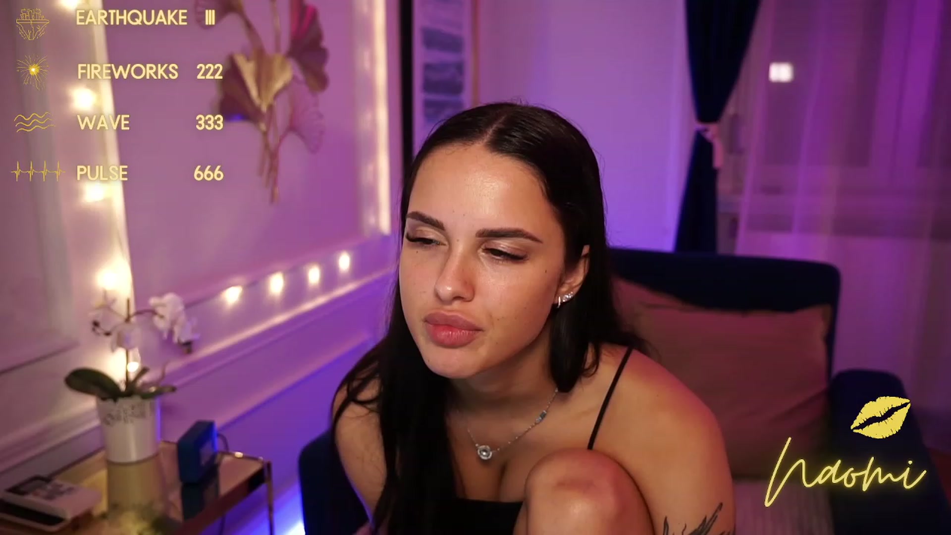 Gallery image thumbnail from cinnabellee's myfreecams stream on, 09/19/2023, 17:15 image 18 of 20