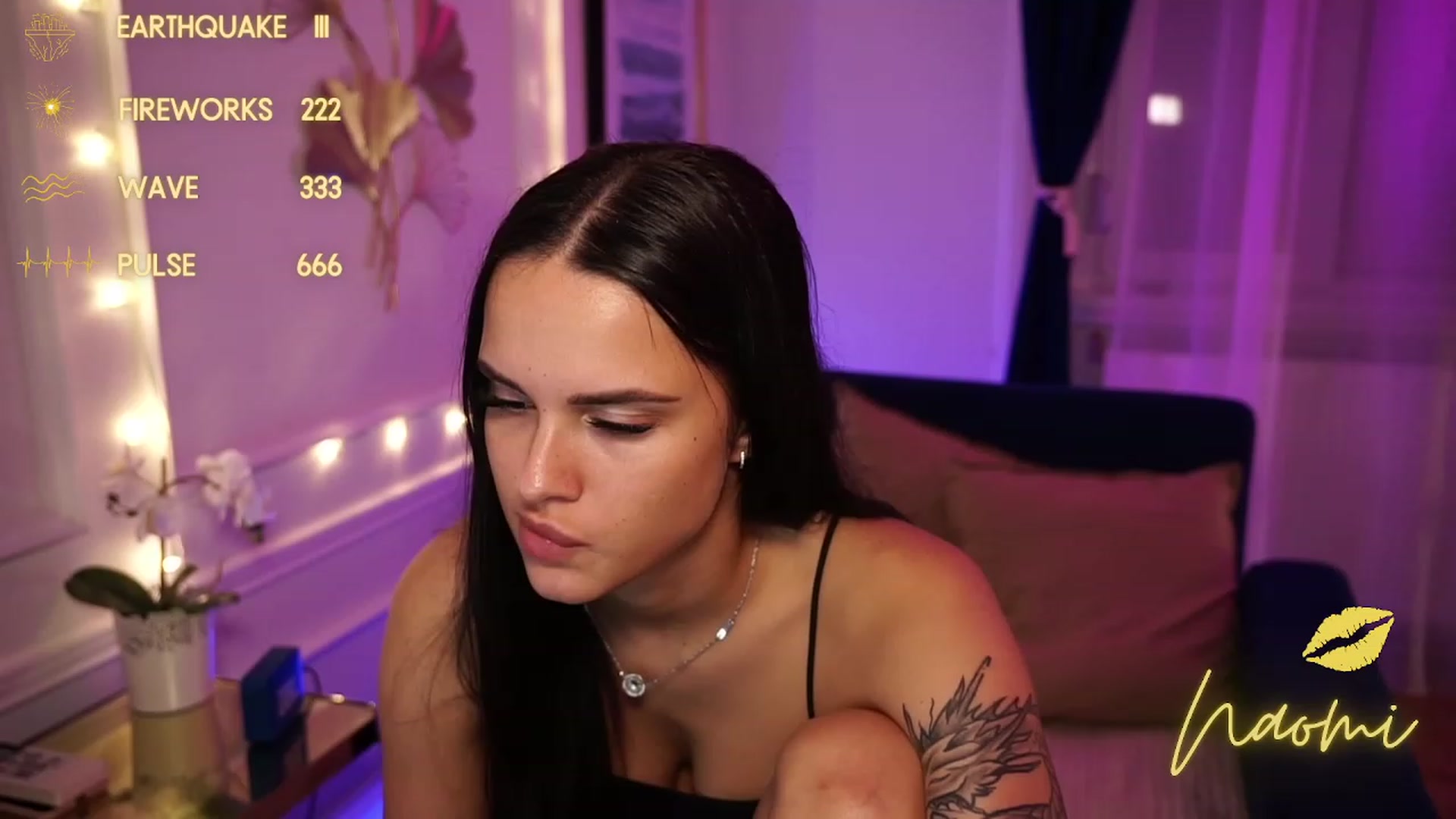 Gallery image thumbnail from cinnabellee's myfreecams stream on, 09/19/2023, 18:36 image 1 of 20