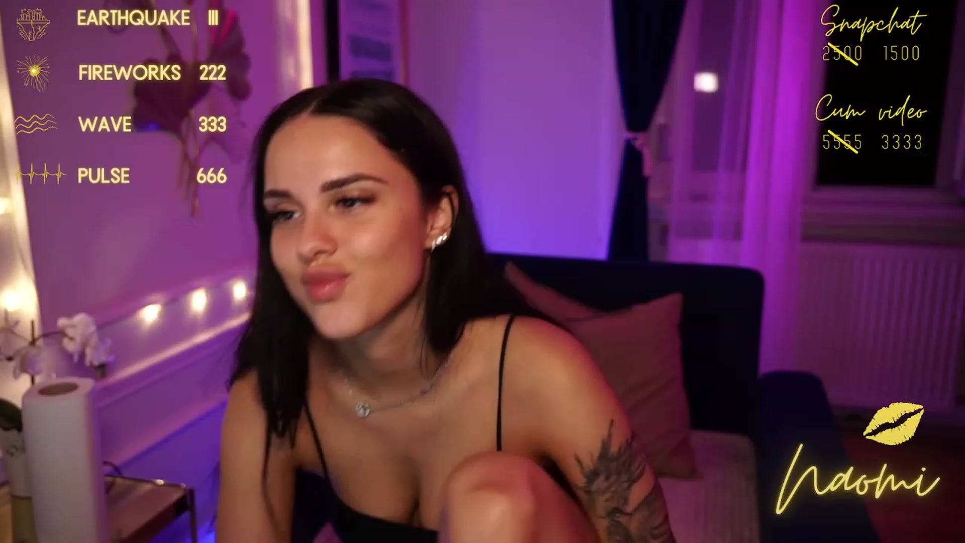 Gallery image thumbnail from cinnabellee's myfreecams stream on, 09/19/2023, 21:29 image 8 of 20