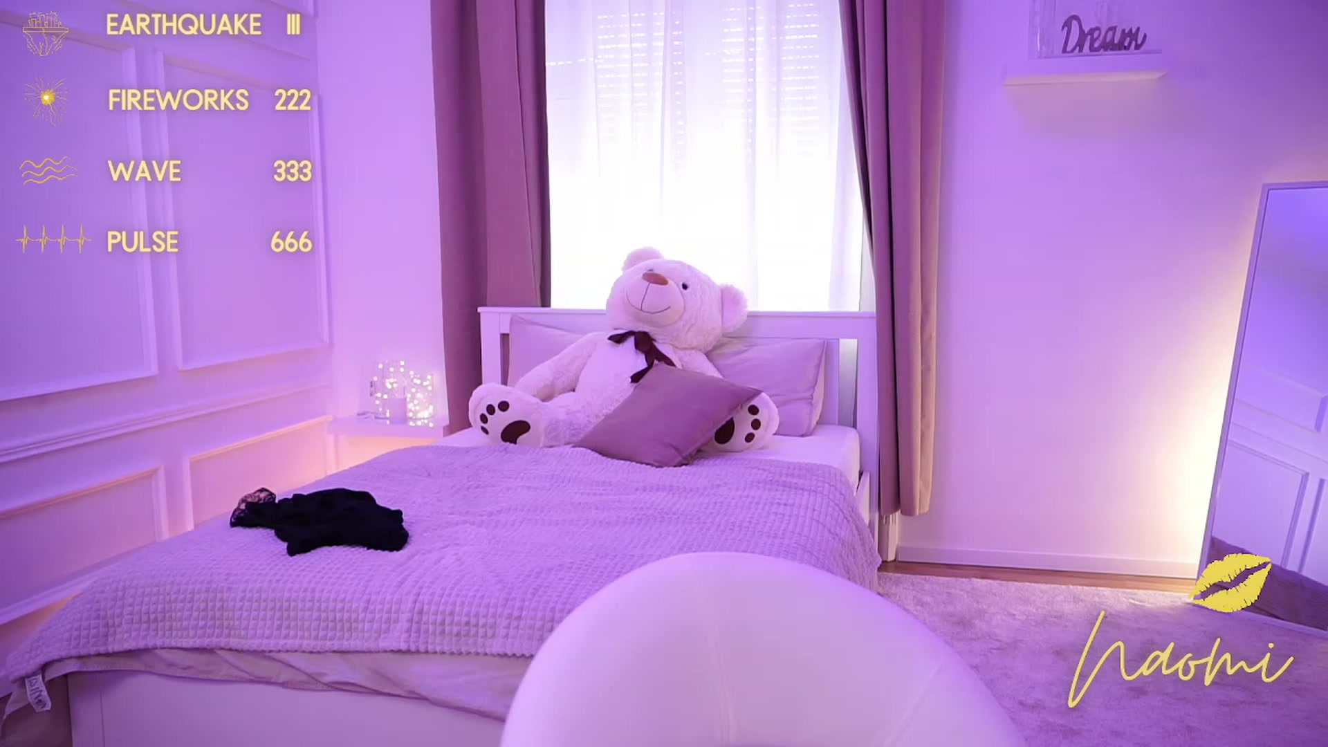 Gallery image thumbnail from cinnabellee's myfreecams stream on, 09/30/2023, 15:14 image 9 of 20
