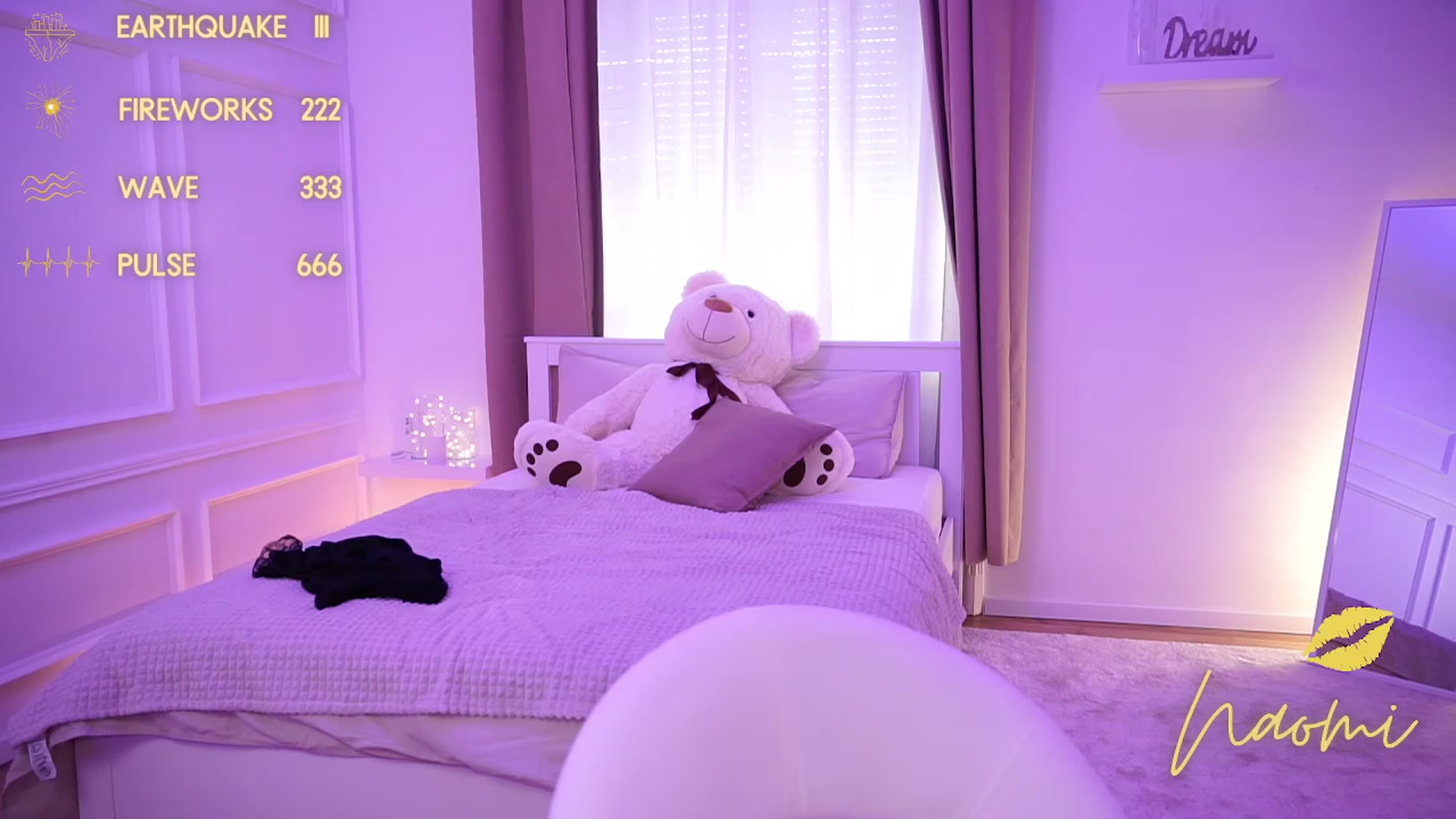 Gallery image thumbnail from cinnabellee's myfreecams stream on, 09/30/2023, 15:14 image 15 of 20