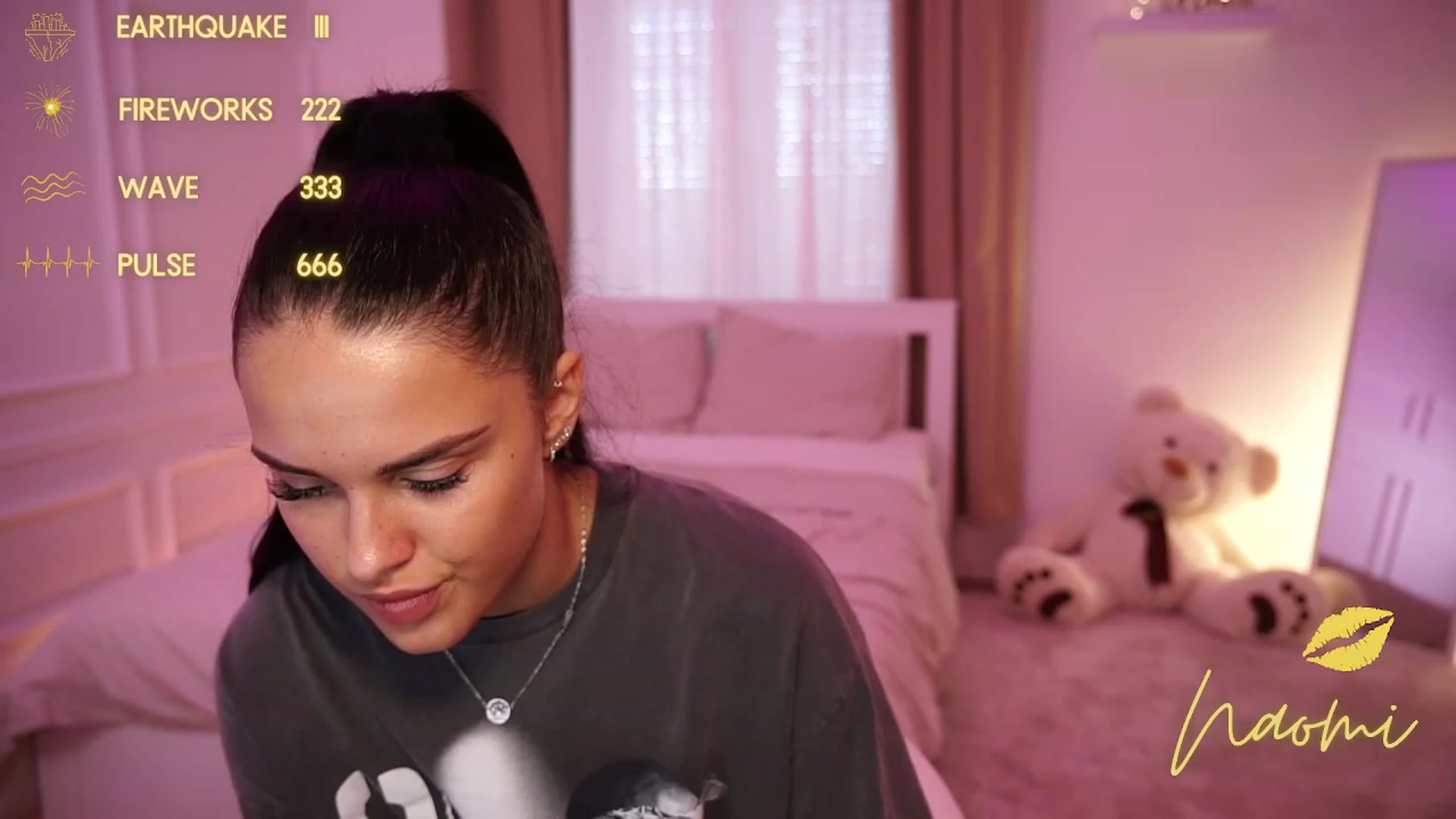 Gallery image thumbnail from cinnabellee's myfreecams stream on, 10/02/2023, 13:44 image 13 of 20
