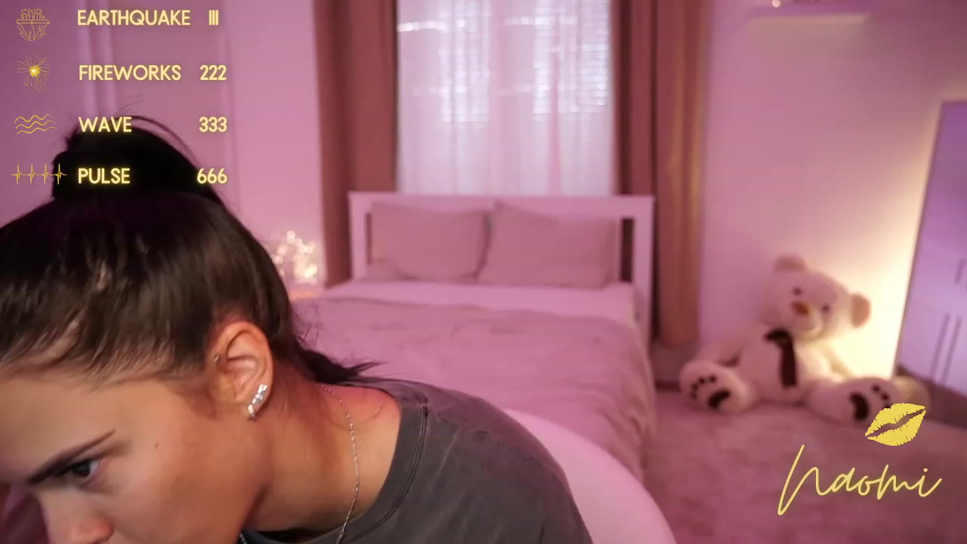 Gallery image thumbnail from cinnabellee's myfreecams stream on, 10/02/2023, 15:59 image 2 of 20