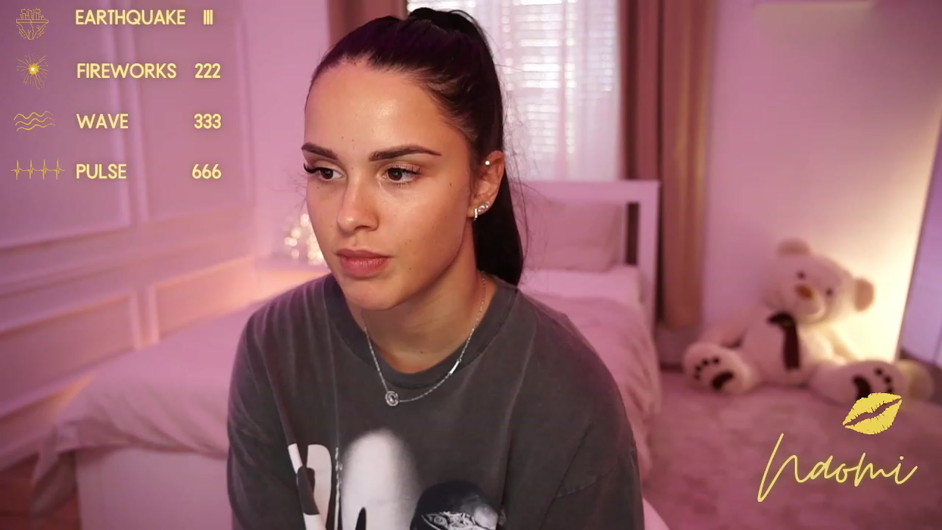 Gallery image thumbnail from cinnabellee's myfreecams stream on, 10/02/2023, 15:59 image 10 of 20