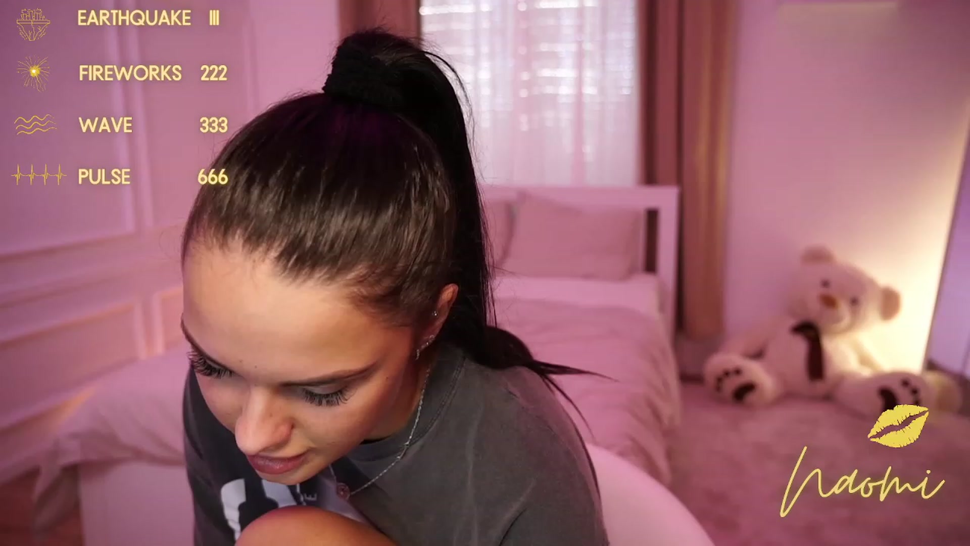 Gallery image thumbnail from cinnabellee's myfreecams stream on, 10/02/2023, 15:59 image 7 of 20
