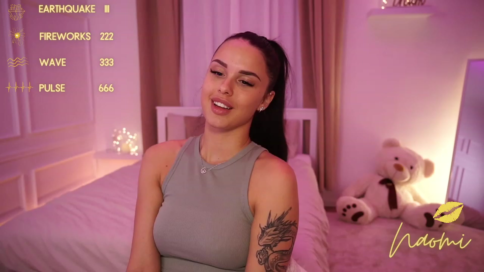 Gallery image thumbnail from cinnabellee's myfreecams stream on, 10/03/2023, 19:14 image 3 of 20