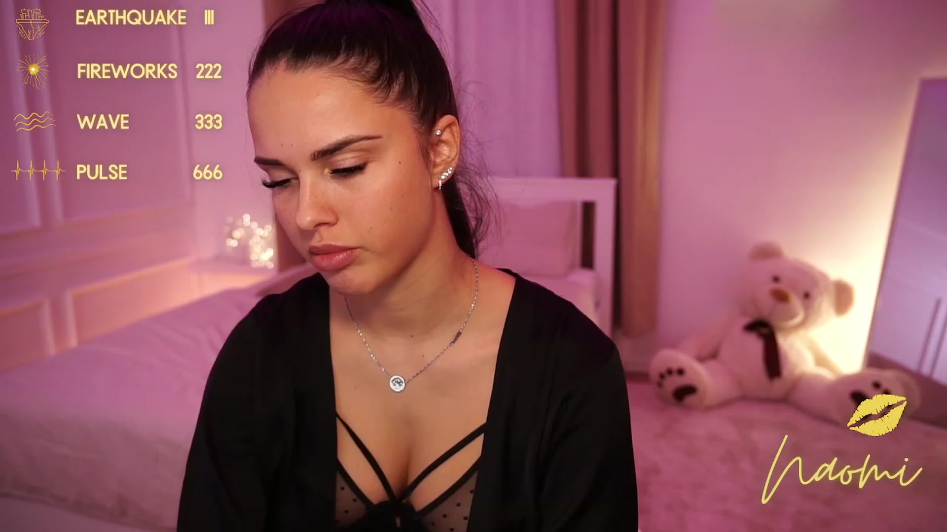 Gallery image thumbnail from cinnabellee's myfreecams stream on, 10/05/2023, 20:46 image 1 of 20