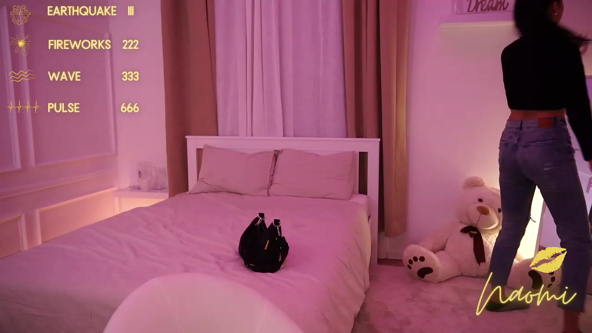 Gallery image thumbnail from cinnabellee's myfreecams stream on, 10/05/2023, 21:42 image 19 of 20
