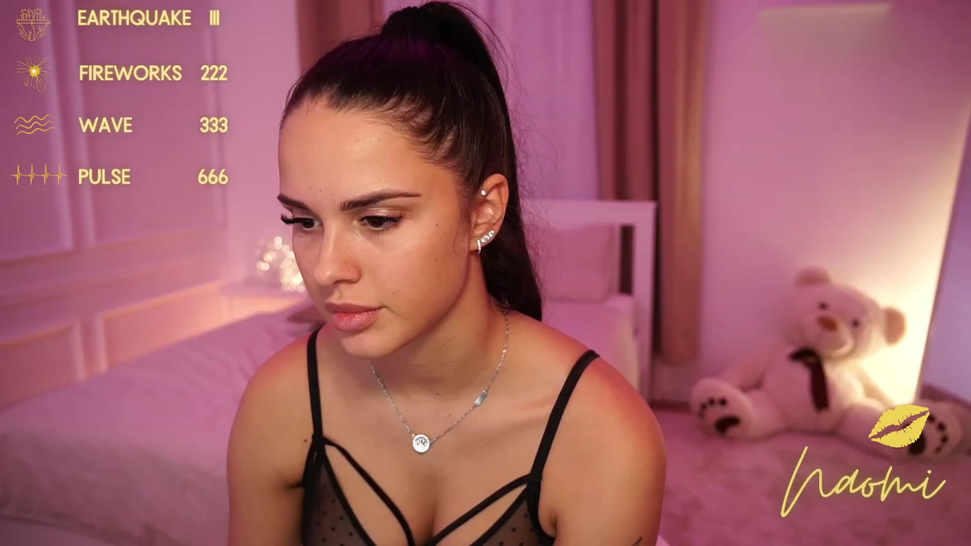 Gallery image thumbnail from cinnabellee's myfreecams stream on, 10/05/2023, 21:42 image 10 of 20