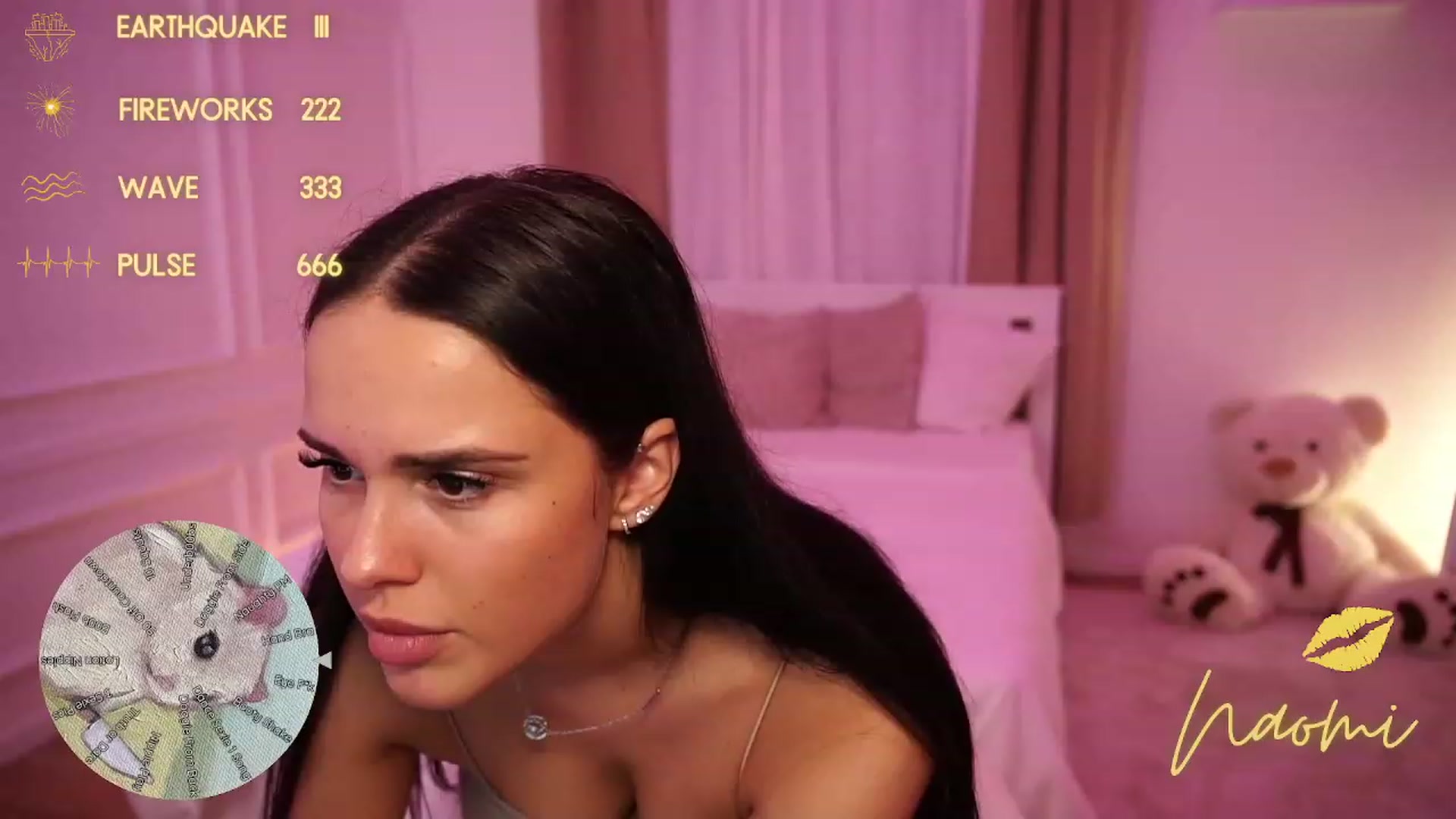 Gallery image thumbnail from cinnabellee's myfreecams stream on, 10/08/2023, 21:34 image 4 of 20