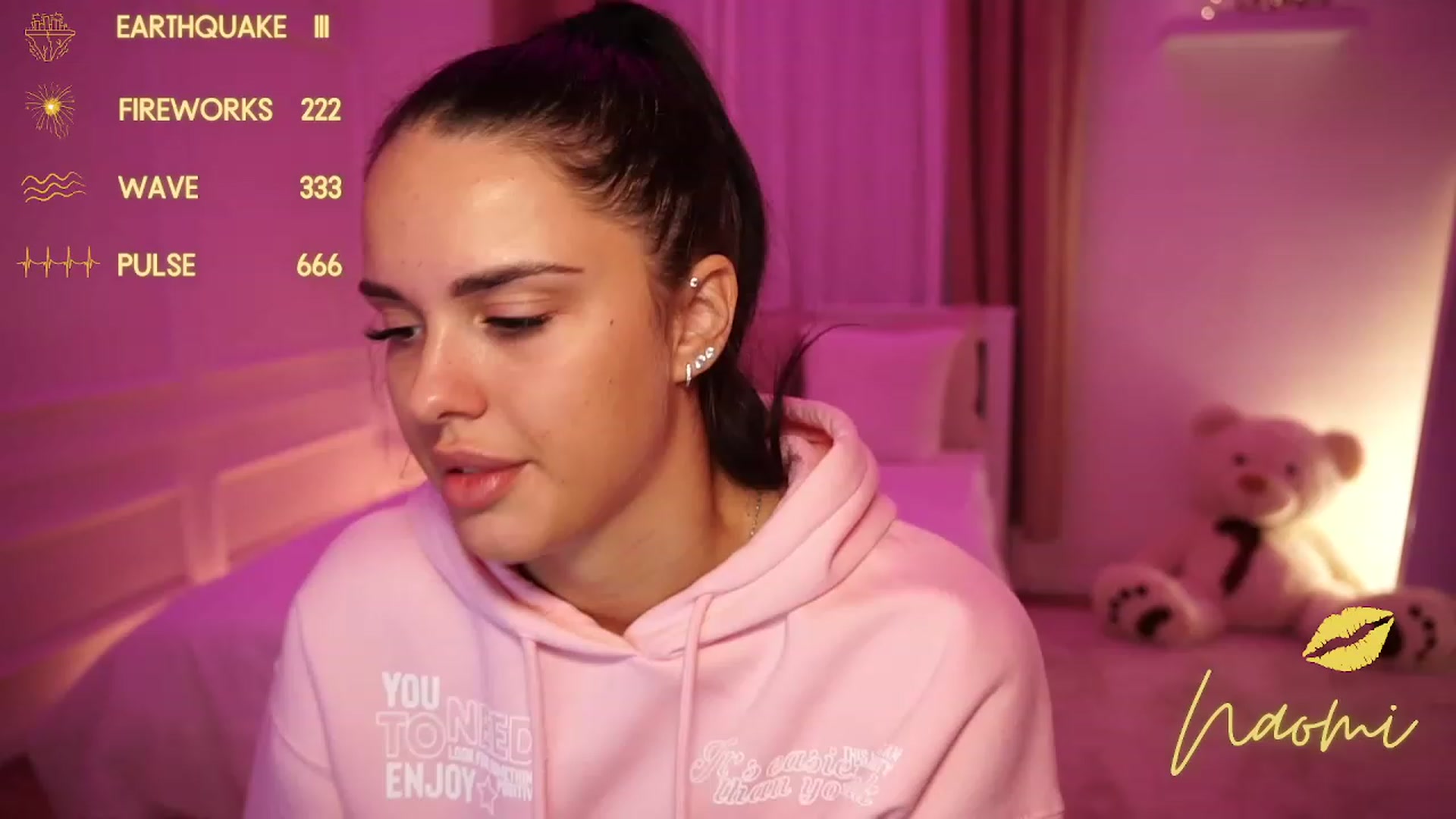 Gallery image thumbnail from cinnabellee's myfreecams stream on, 10/10/2023, 09:01 image 3 of 20
