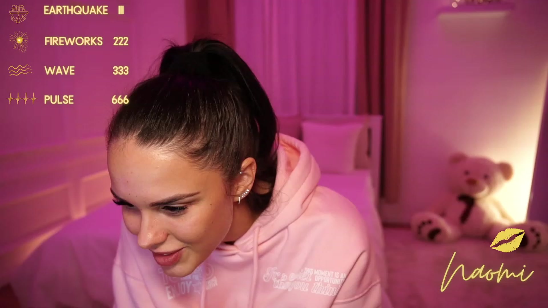 Gallery image thumbnail from cinnabellee's myfreecams stream on, 10/10/2023, 09:01 image 2 of 20